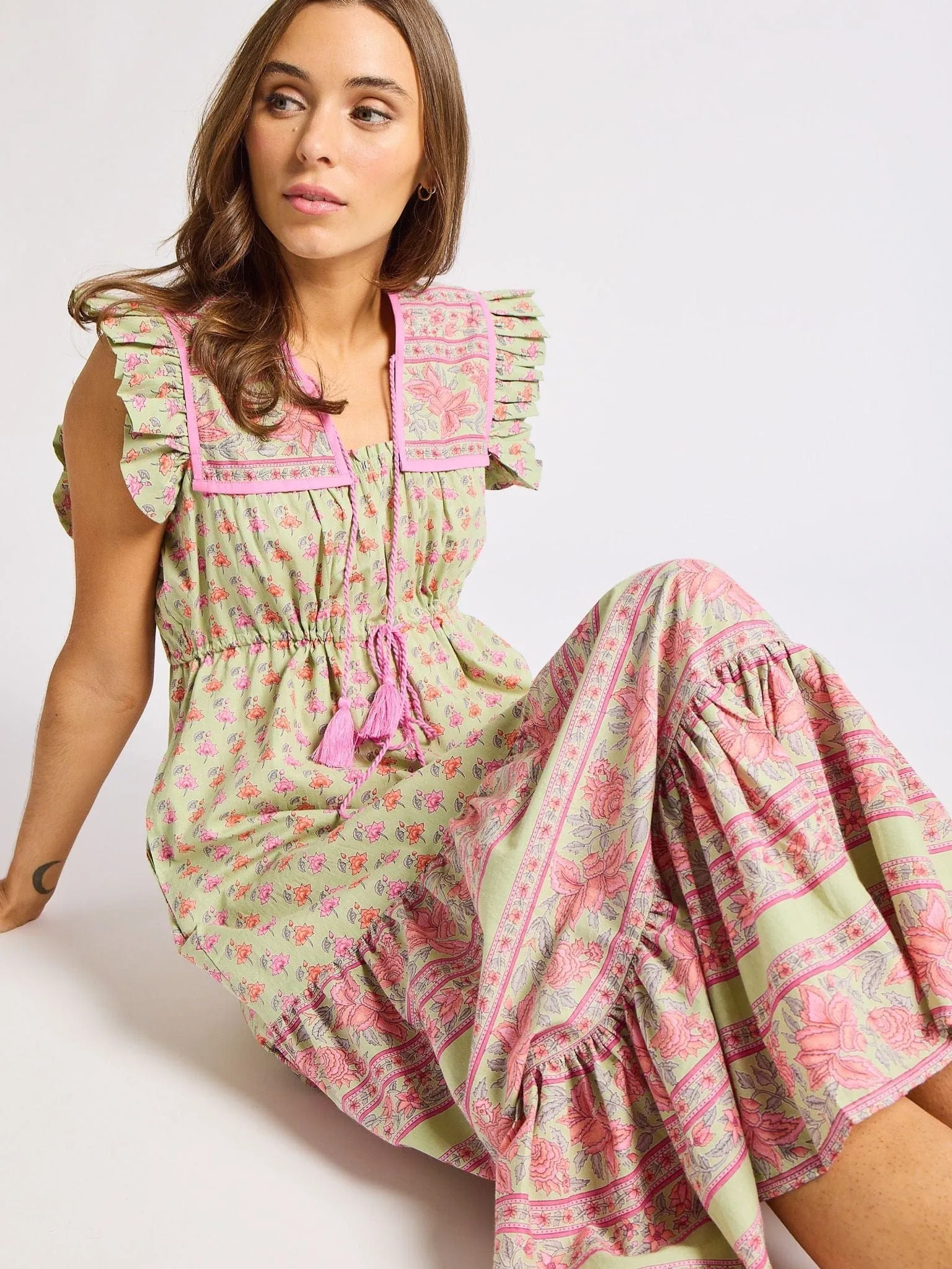 Esme Dress in Tulip Print Chic and Cozy Wear All weather