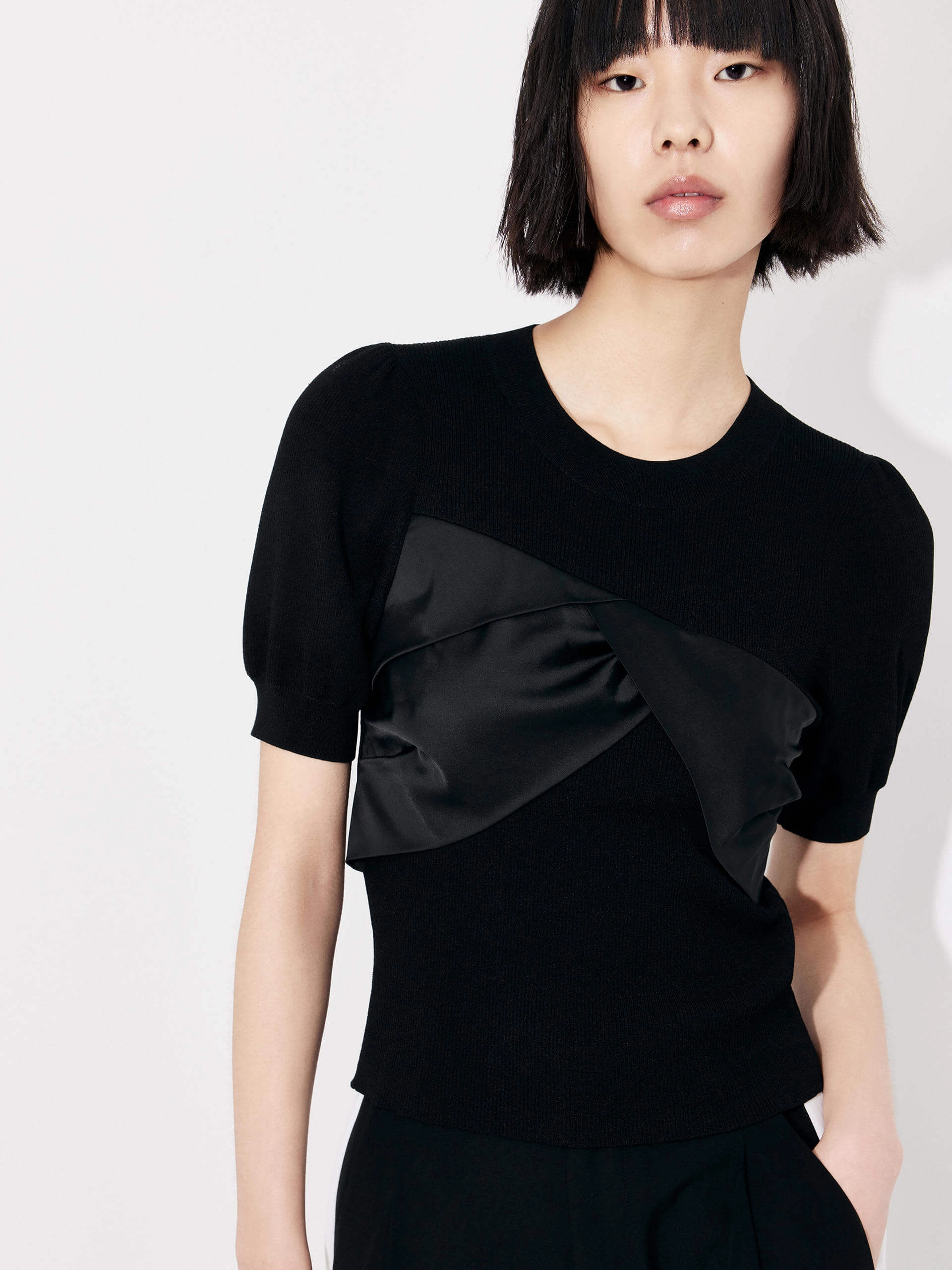 Patch Detail Ribbed Top Close To Body Fit Flatlock stitching