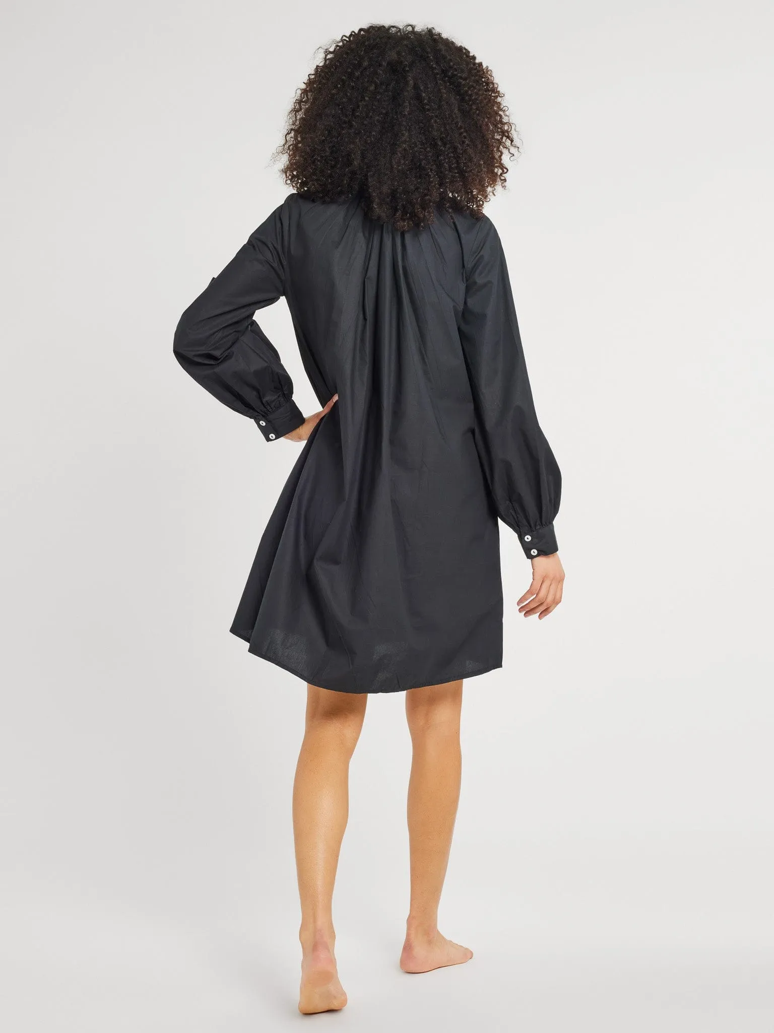 Abstract Pattern Modern Twist Bonnie Dress in Black