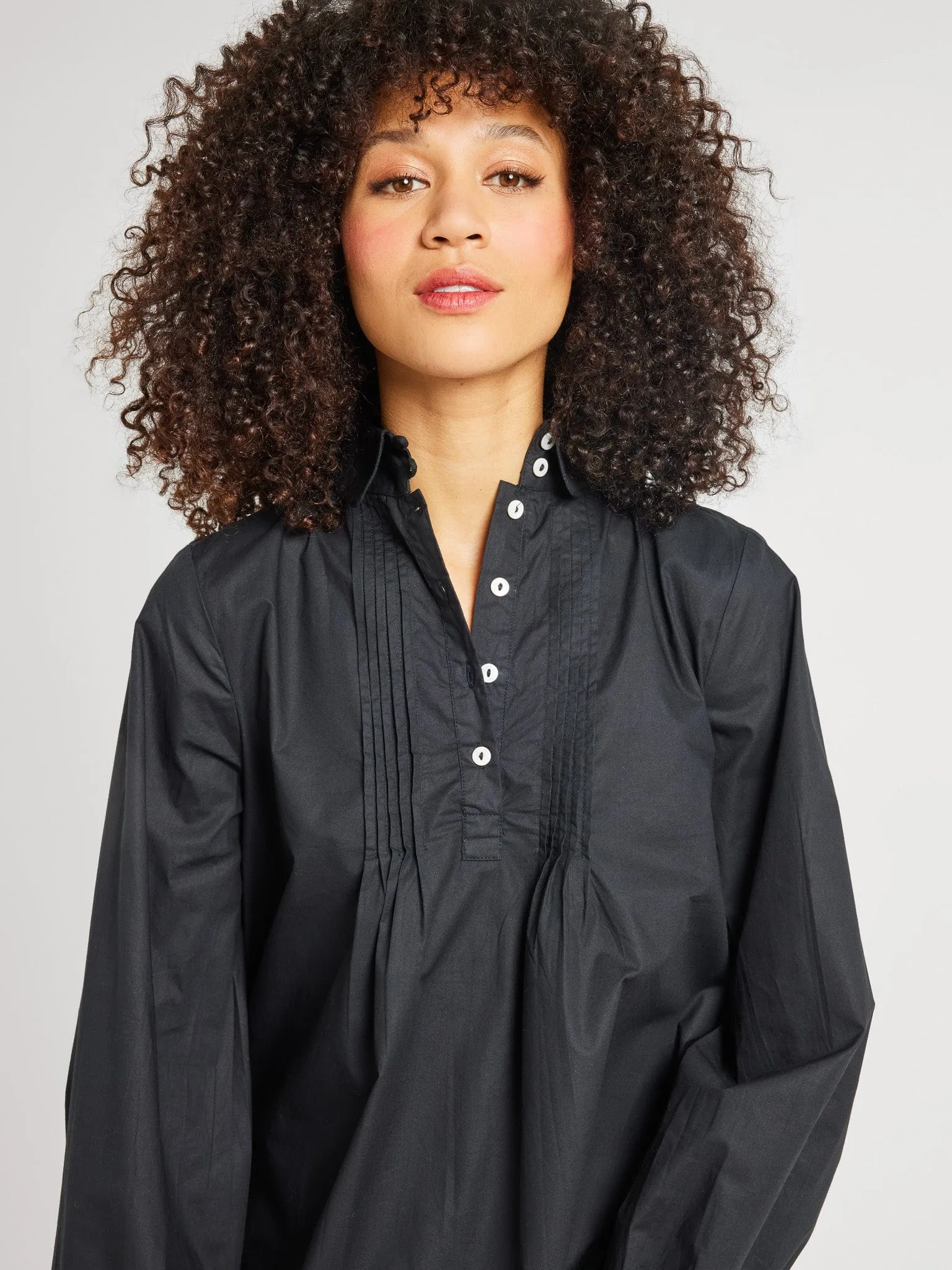 Bonnie Dress in Black Elegant Mood polka-dot