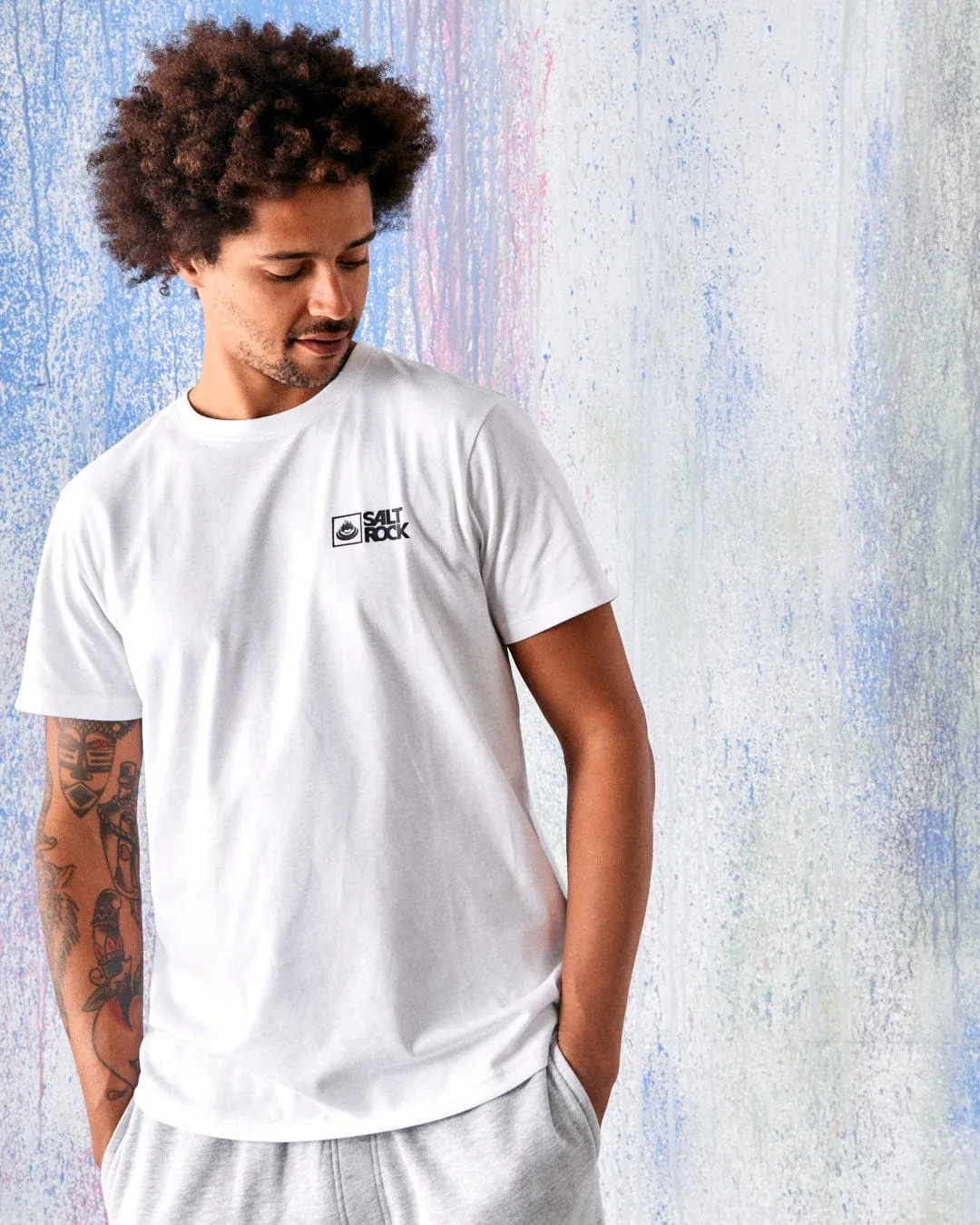 Saltrock Original - Mens Short Sleeve T-Shirt - White Bold Look Easygoing Design
