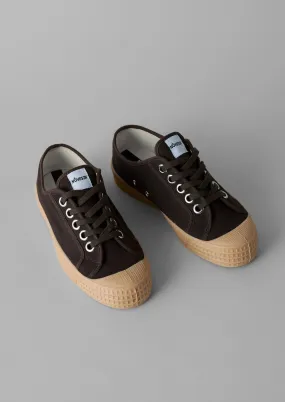 Novesta Star Master Plimsolls | Dark Brown Quick Run
