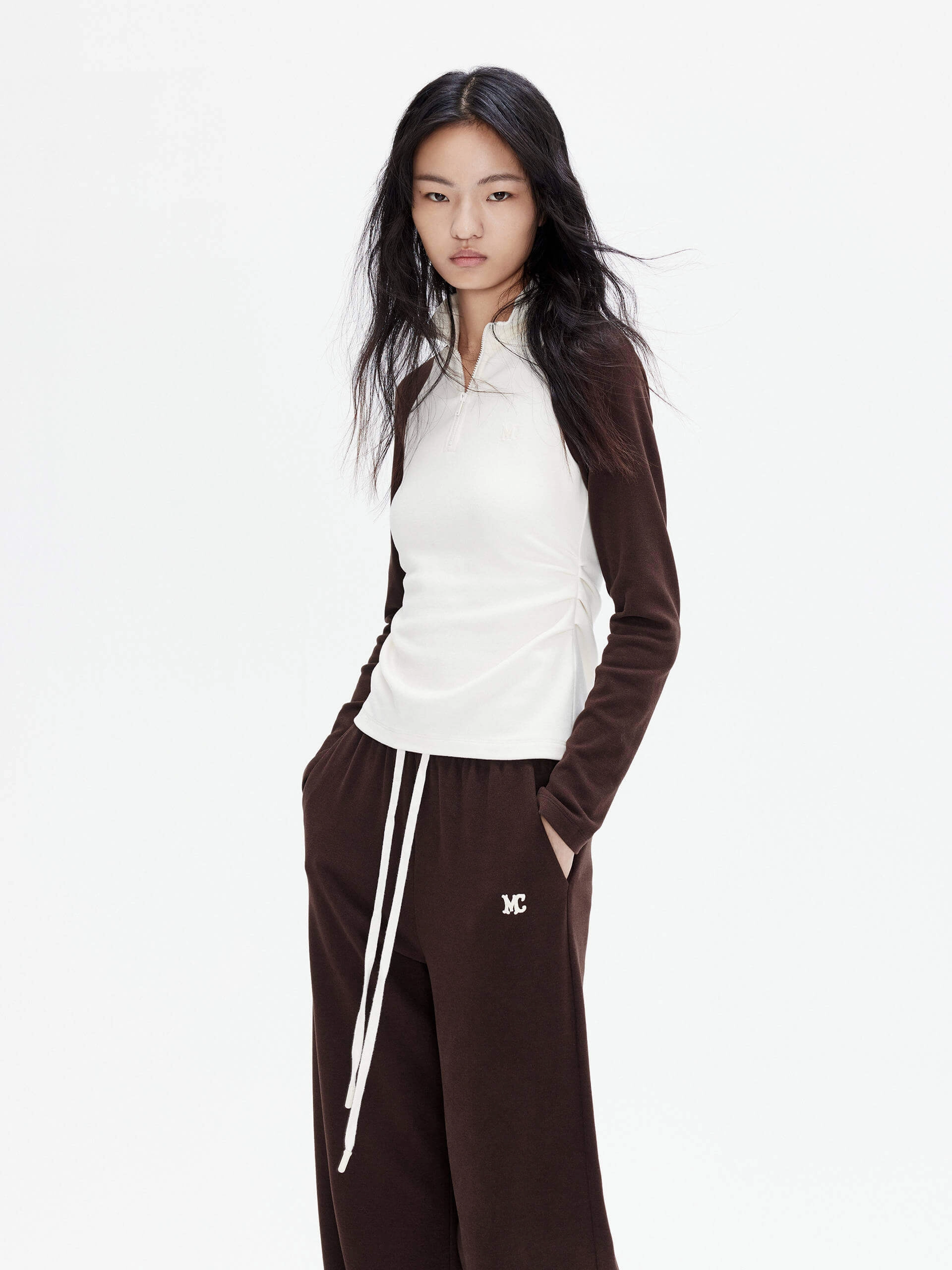Raglan Sleeves Pleated Top Bonded Stitching Tagless Design