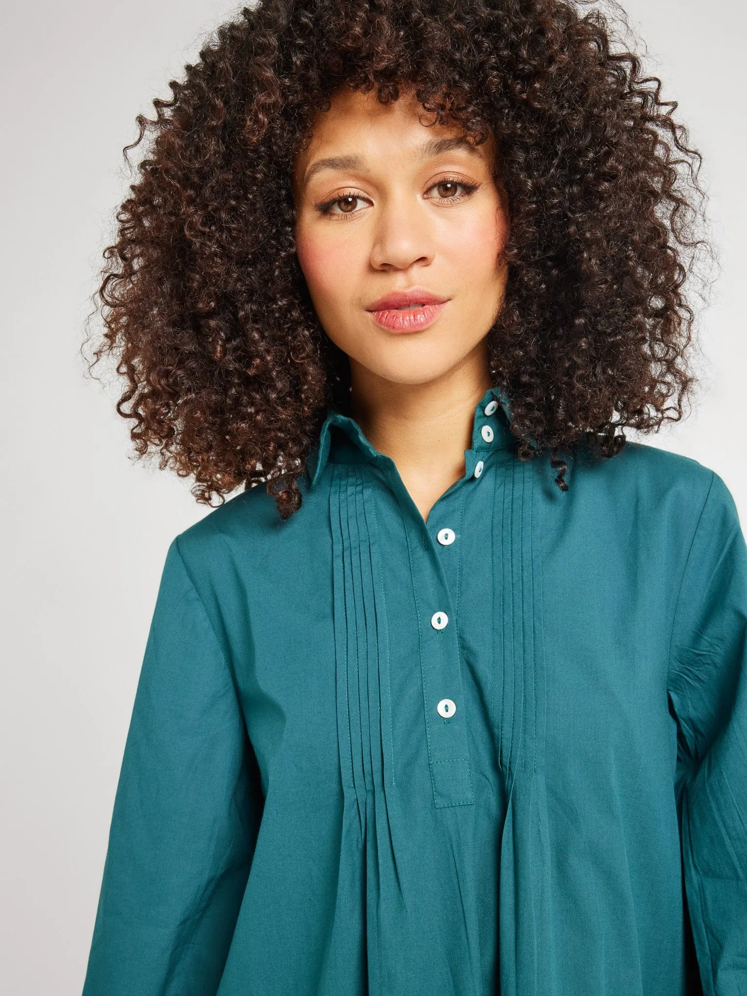 Bonnie Dress in Emerald Chill Base Straight-Cut