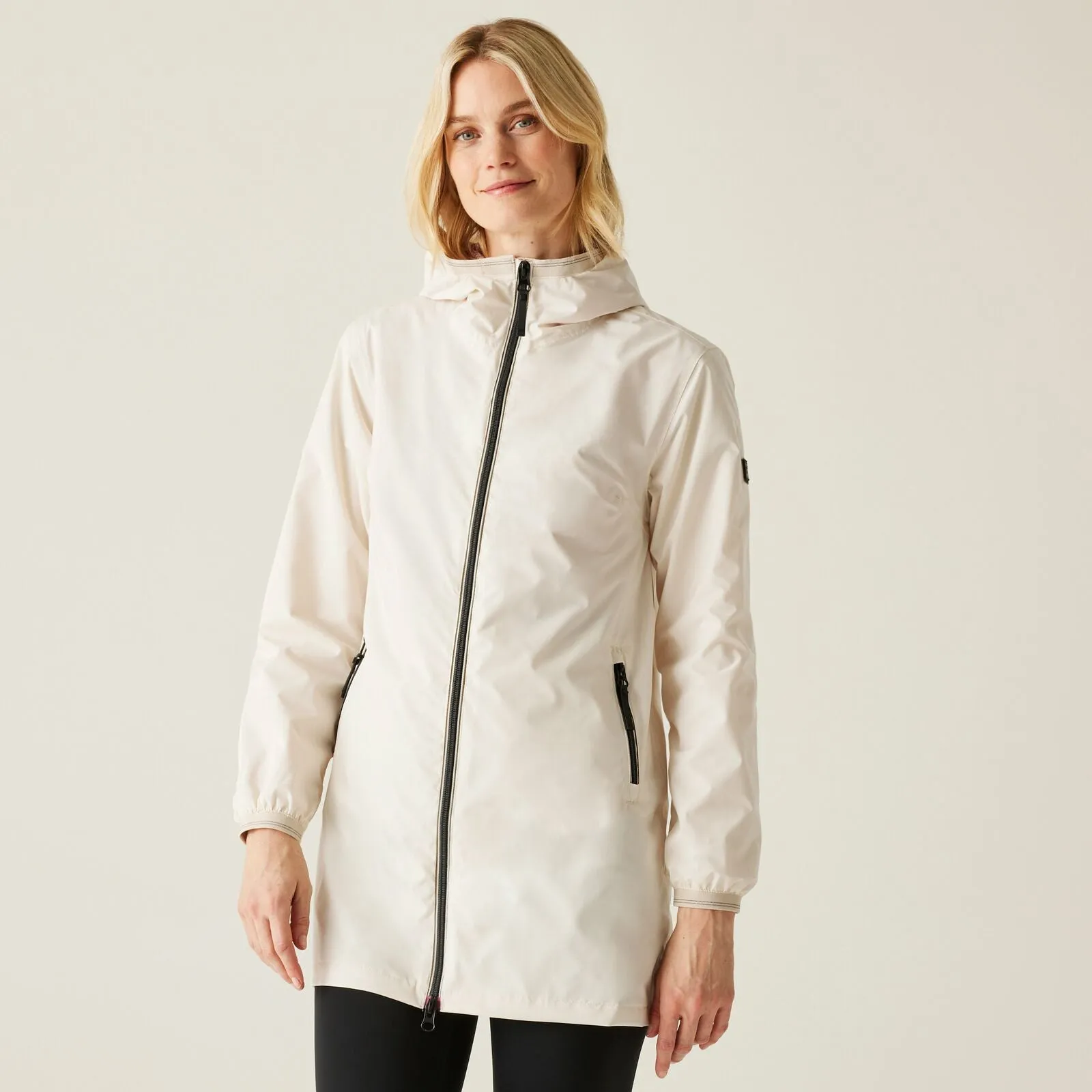 Wind Stop AdjustableDrawcordHem Regatta Womens Lioka Waterproof Jacket