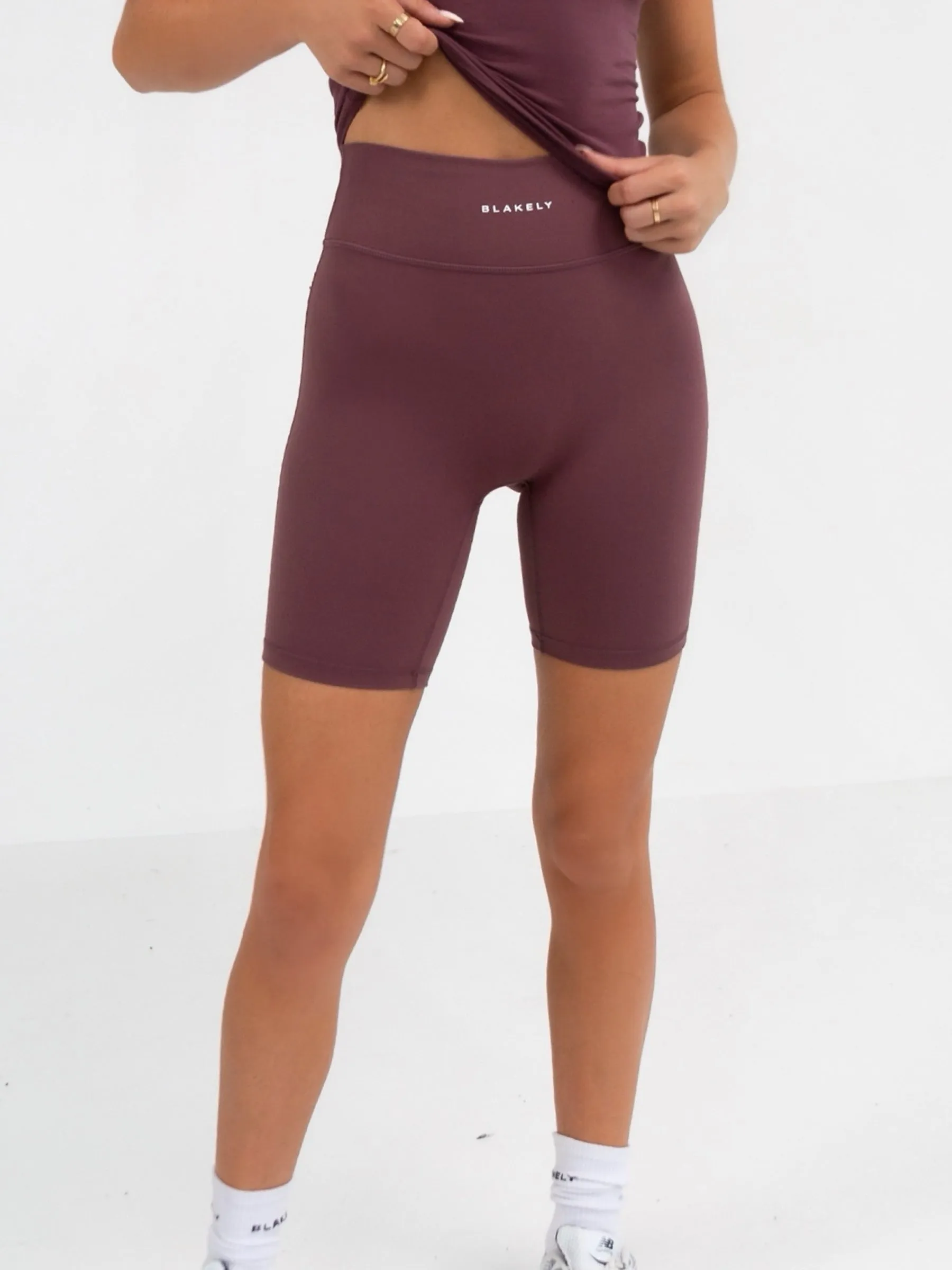 Relaxed Fit Design teen clothing Ultimate Soft Lifestyle Shorts - Burgundy