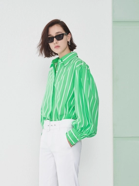 Four Way Stretch Fabric Non Chafing Edges Relaxed Cotton Blend Shirt