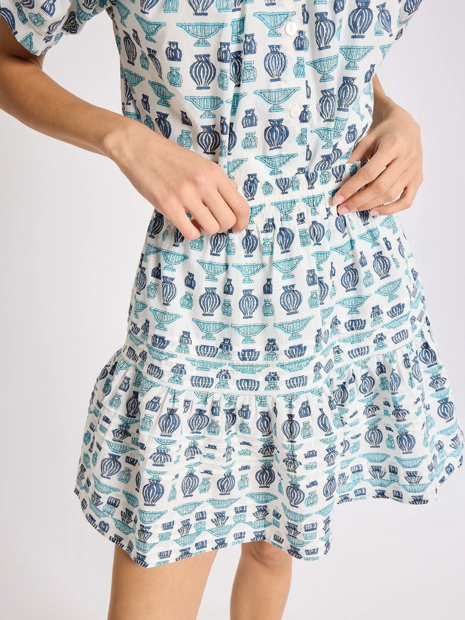 Rowan Skirt in Athens Print Linen blend Invisible Seams