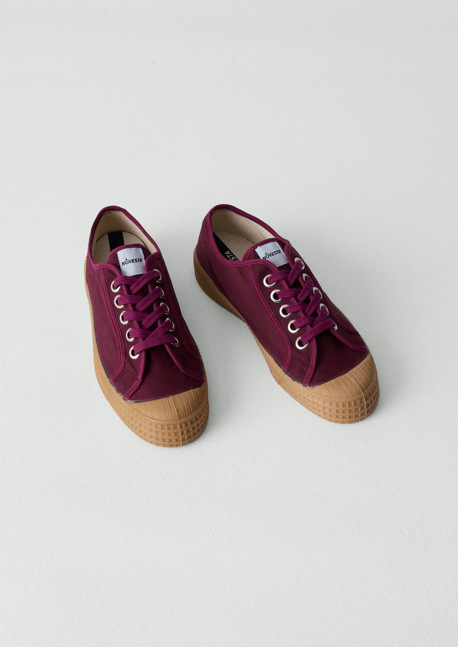 Thermoforming Technology Abduction Guide Novesta Star Master Waxed Cotton Plimsolls | Mulberry