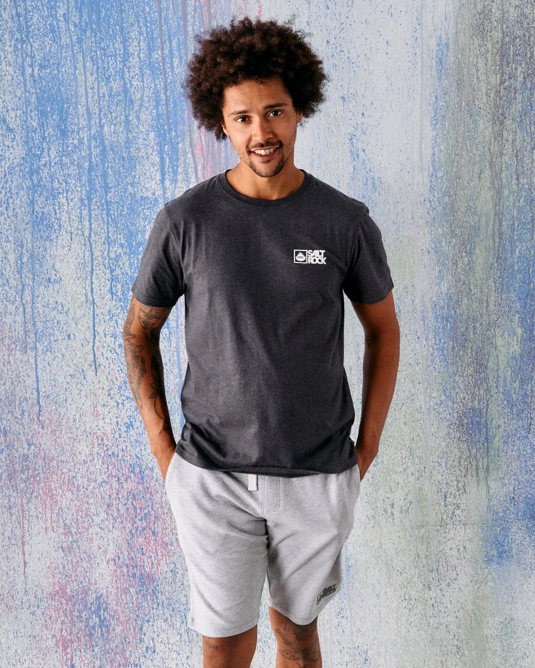 Weekend Wardrobe Comfy Waistband Saltrock Original - Mens Short Sleeve T-Shirt - Dark Grey