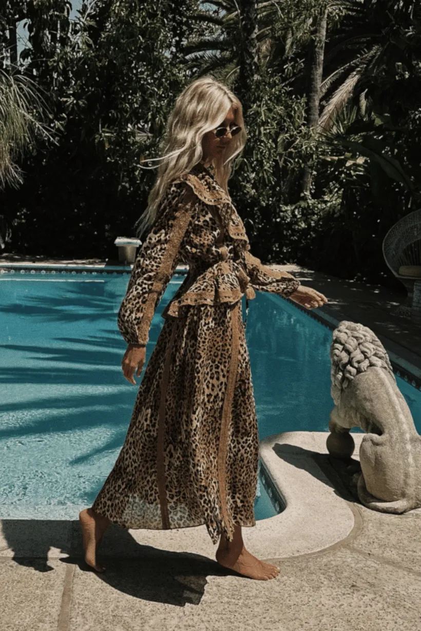everyday elegance Samantha Lace Gown