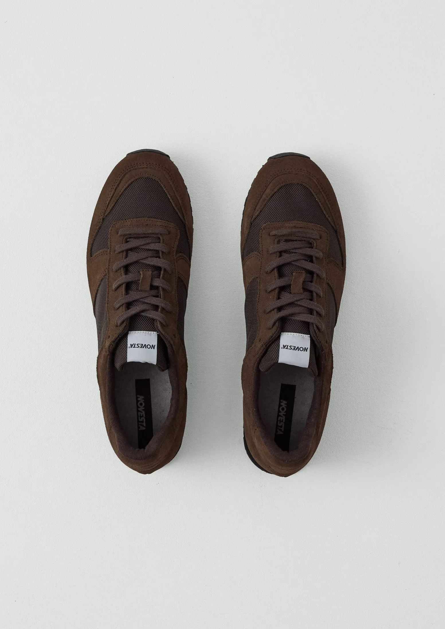 Novesta Marthon Runner Trainers | Bitter Chocolate Thermoplastic Heel Stabilizers Heel Stabilizer Design