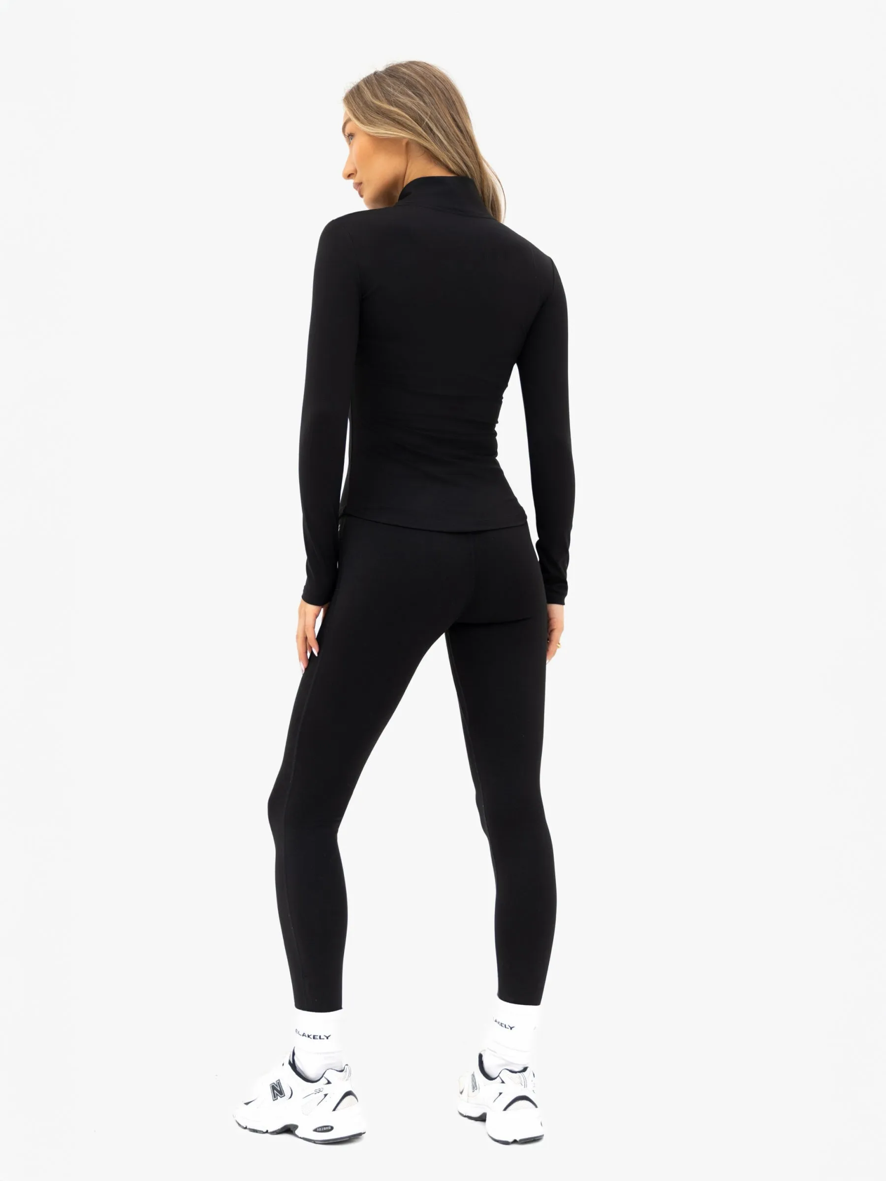 Reinforced Collar Structure Quick Pull Zipper Ultimate Full Zip Jacket - Black