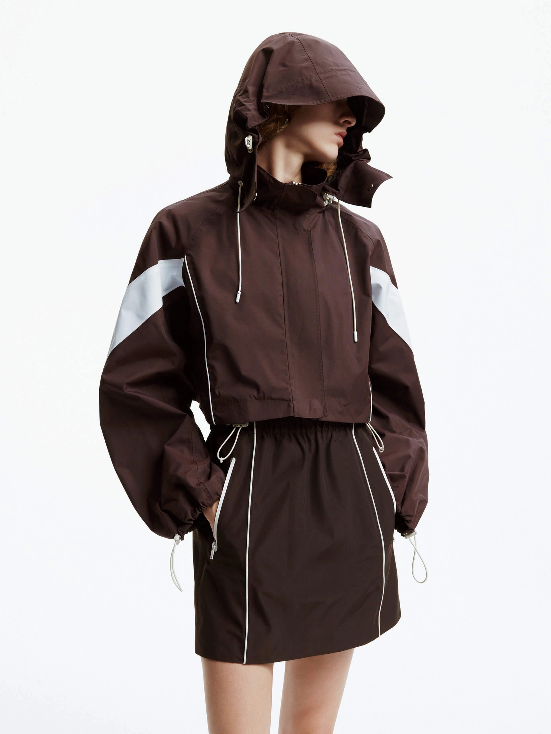 Anti Microbial Finish Ultra Fine Yarn Short Cut Hood Jacket