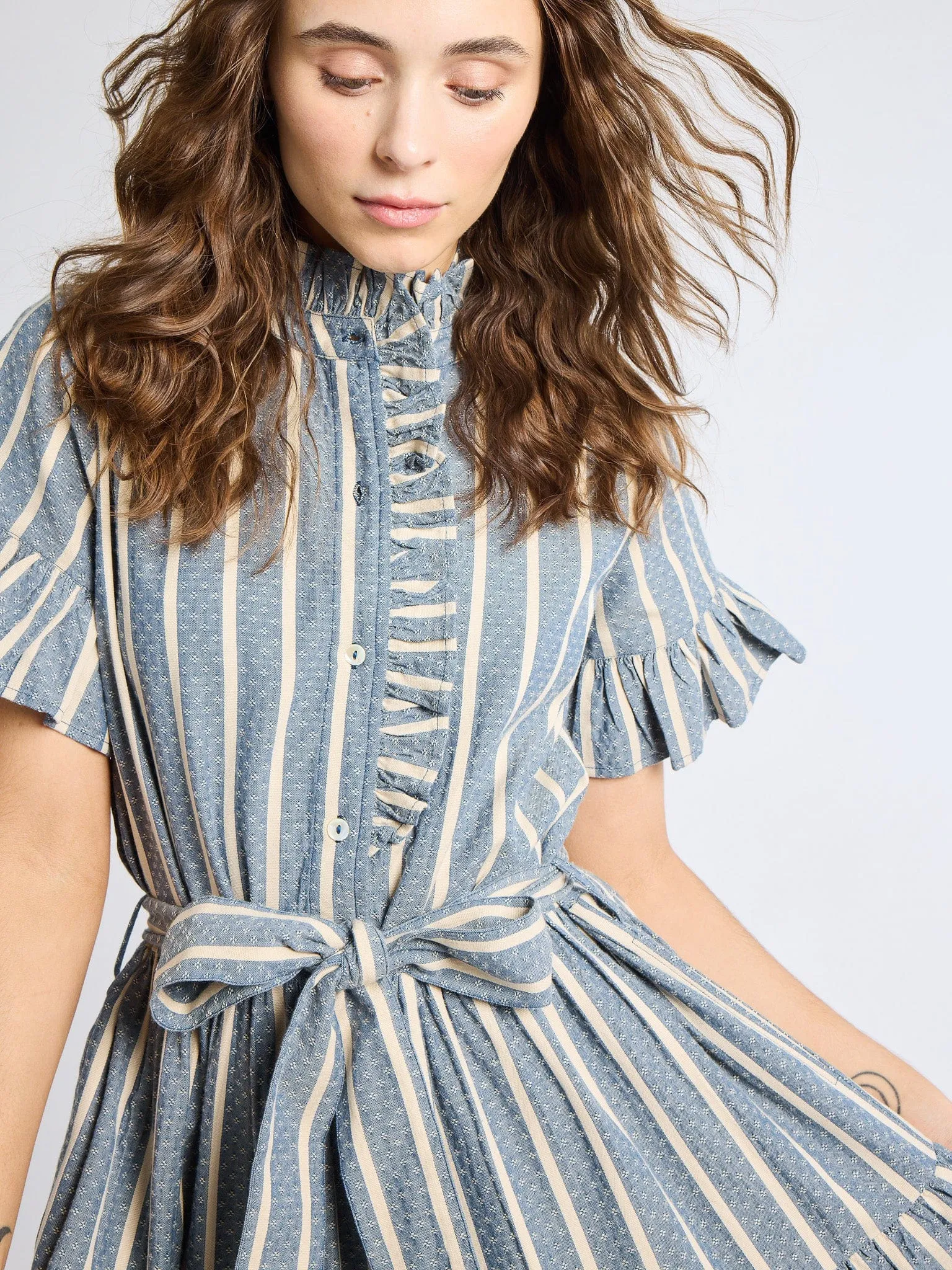 Flowing Layers Relaxed day dress Victoria Dress in Chambray Stripe