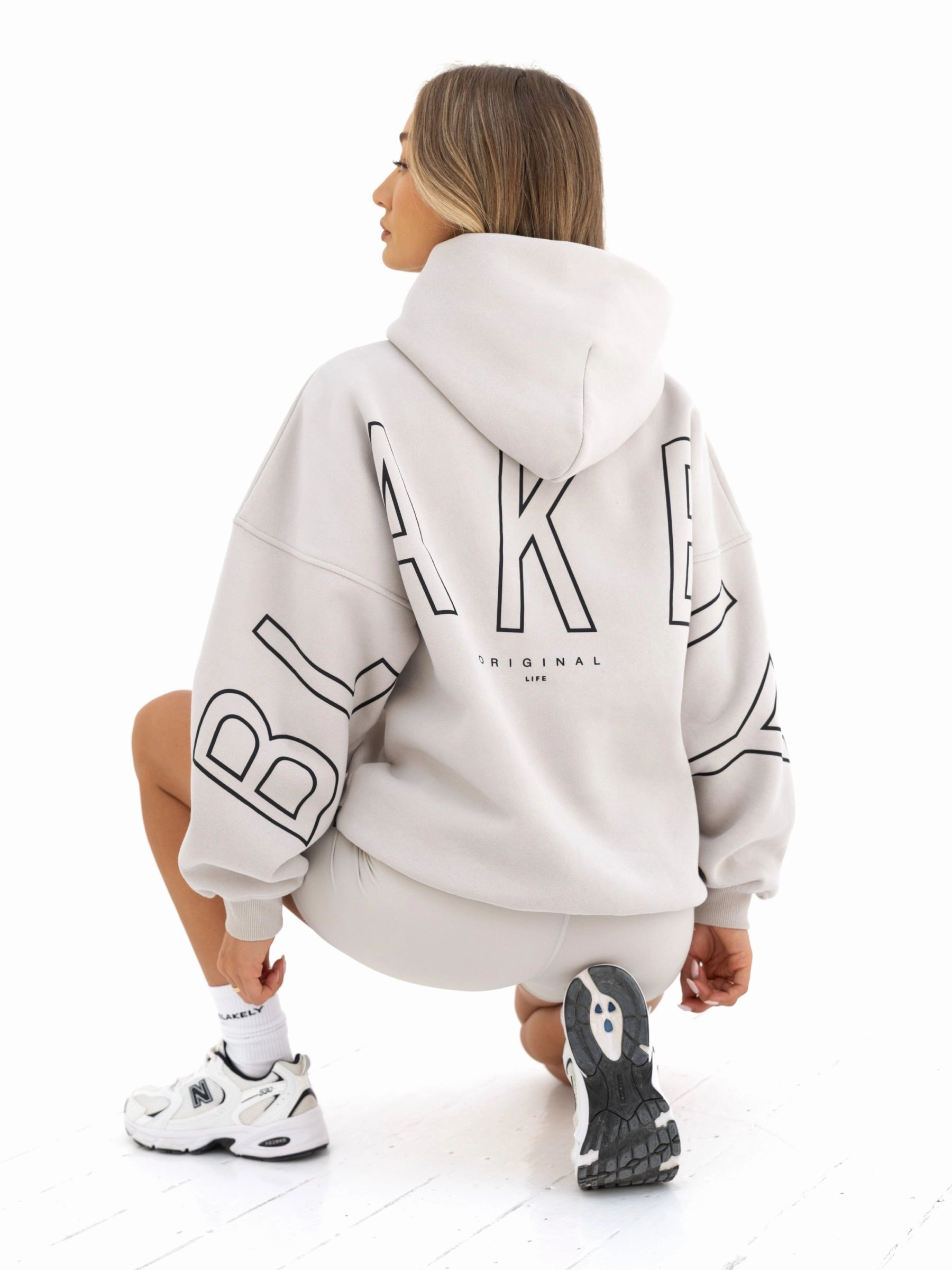 Outline Isabel Oversized Hoodie - Ivory Pride wear