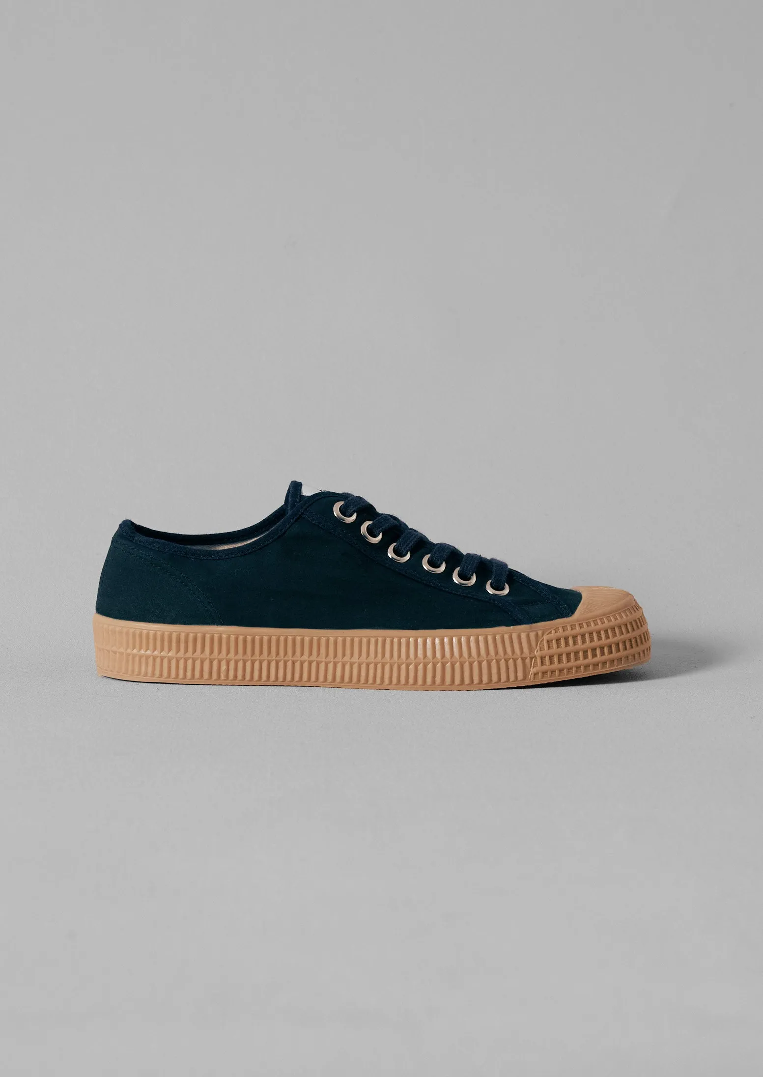 Foot Protection Unisex style Novesta Star Master Waxed Cotton Plimsolls | Indigo