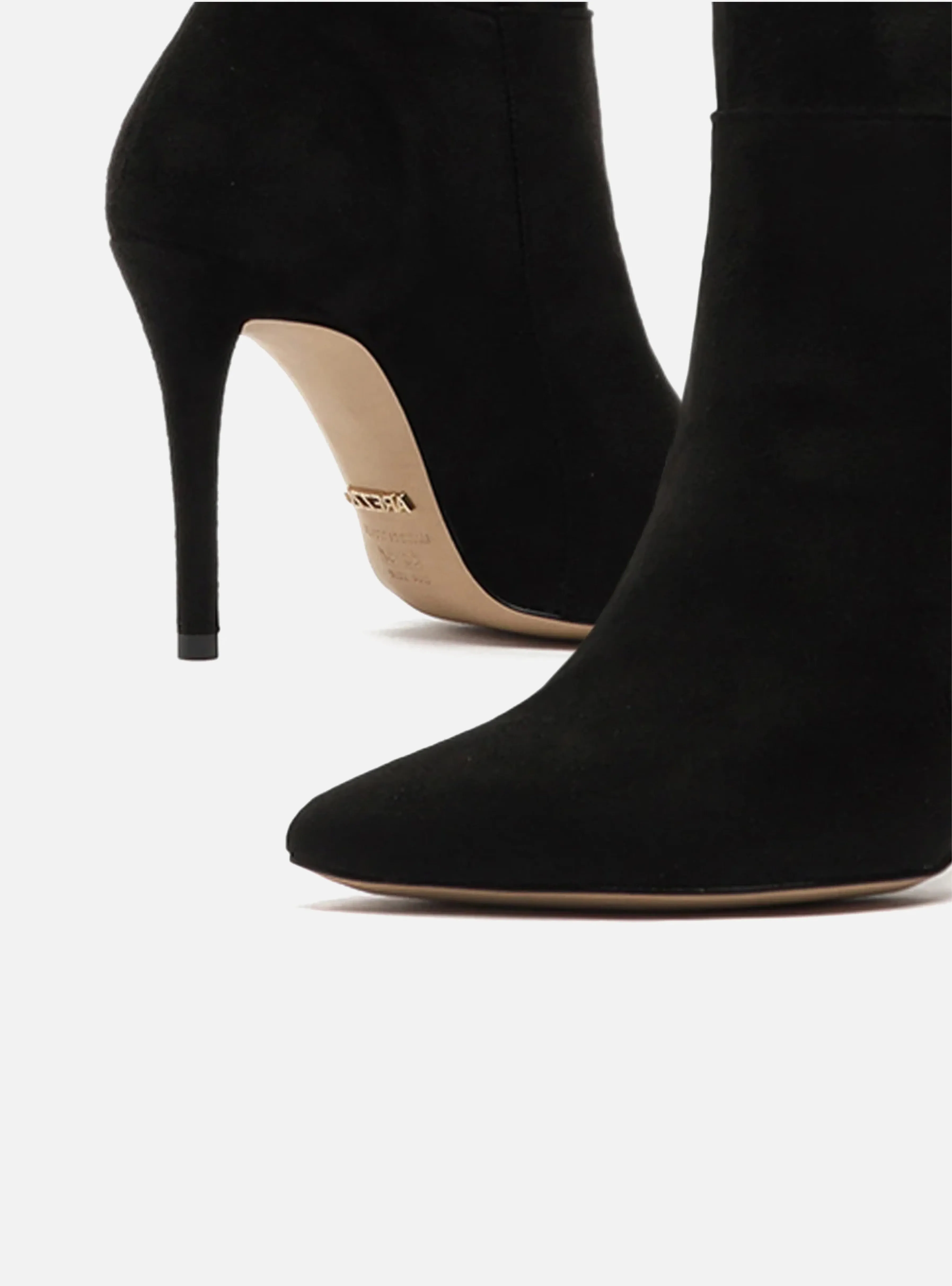 Seamless Comfort All Day Wear Versatile Design Ferrara Leather Boot
