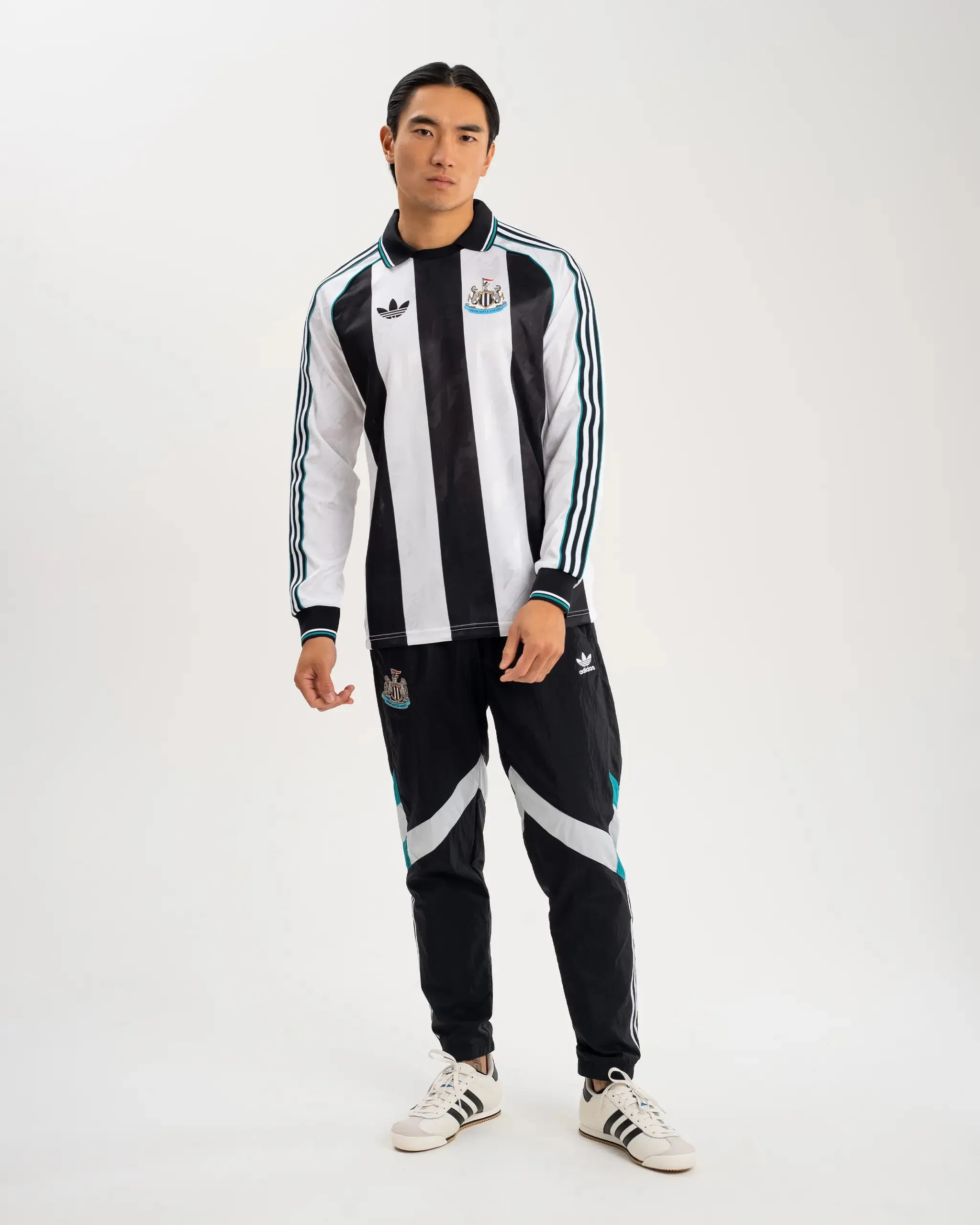 Perfect Layering Relaxing Day Newcastle United adidas Originals Shirt