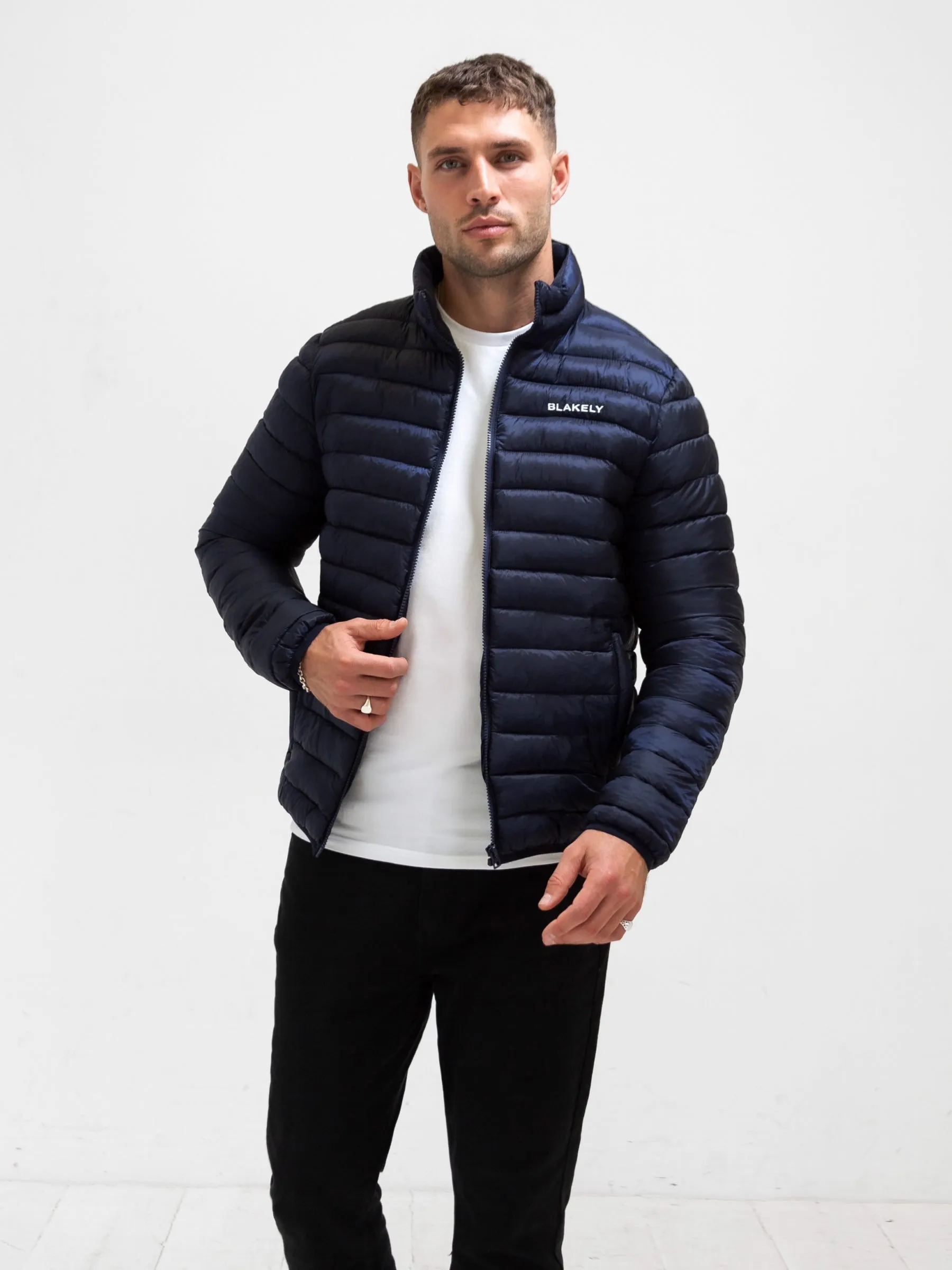 Lucas Lightweight Puffer Jacket - Navy City Ready Lightweight Fabric