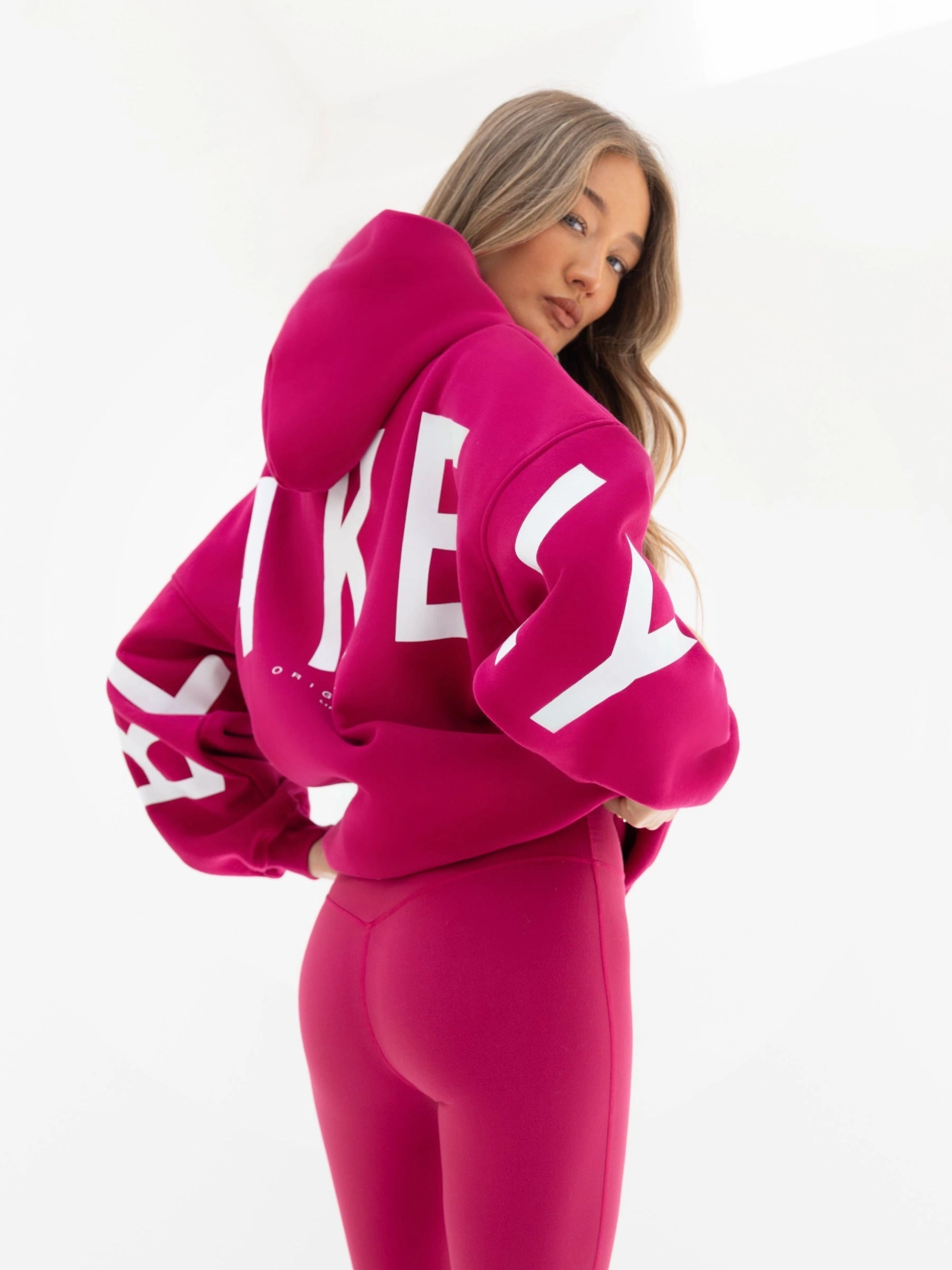 Isabel Oversized Hoodie - Ultra Pink Reinforced Seams