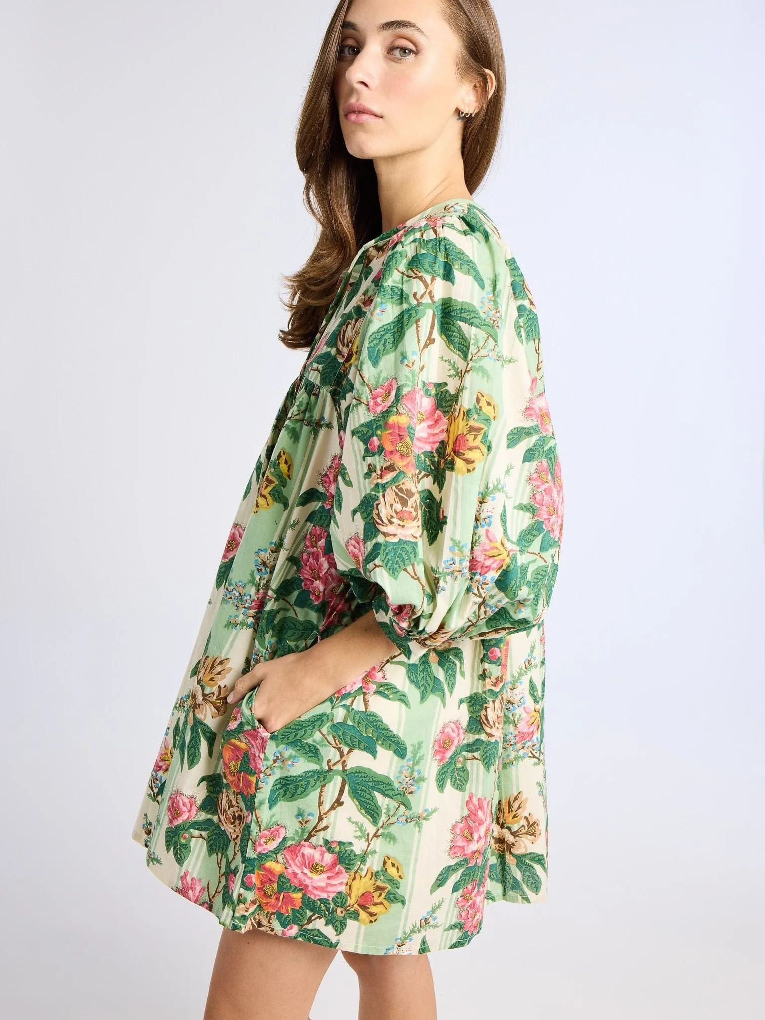 Chic Layering Off-Shoulder Daisy Dress in Garden Stripe