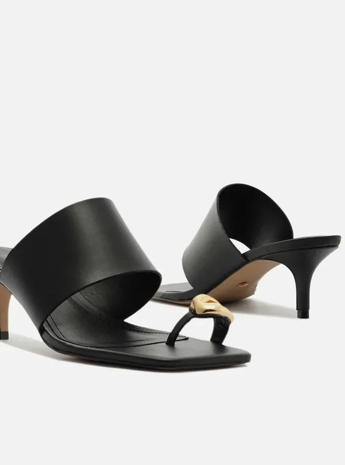 Windy day Classic Choice Kendall Leather Stiletto Sandal
