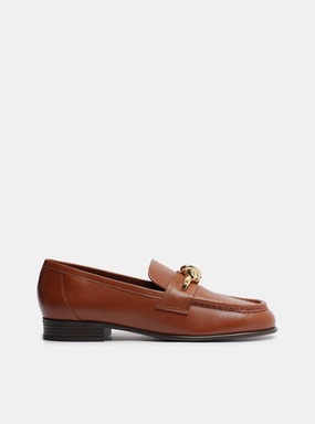 Claudia Leather Loafer Hook Loop Snug Fit Design