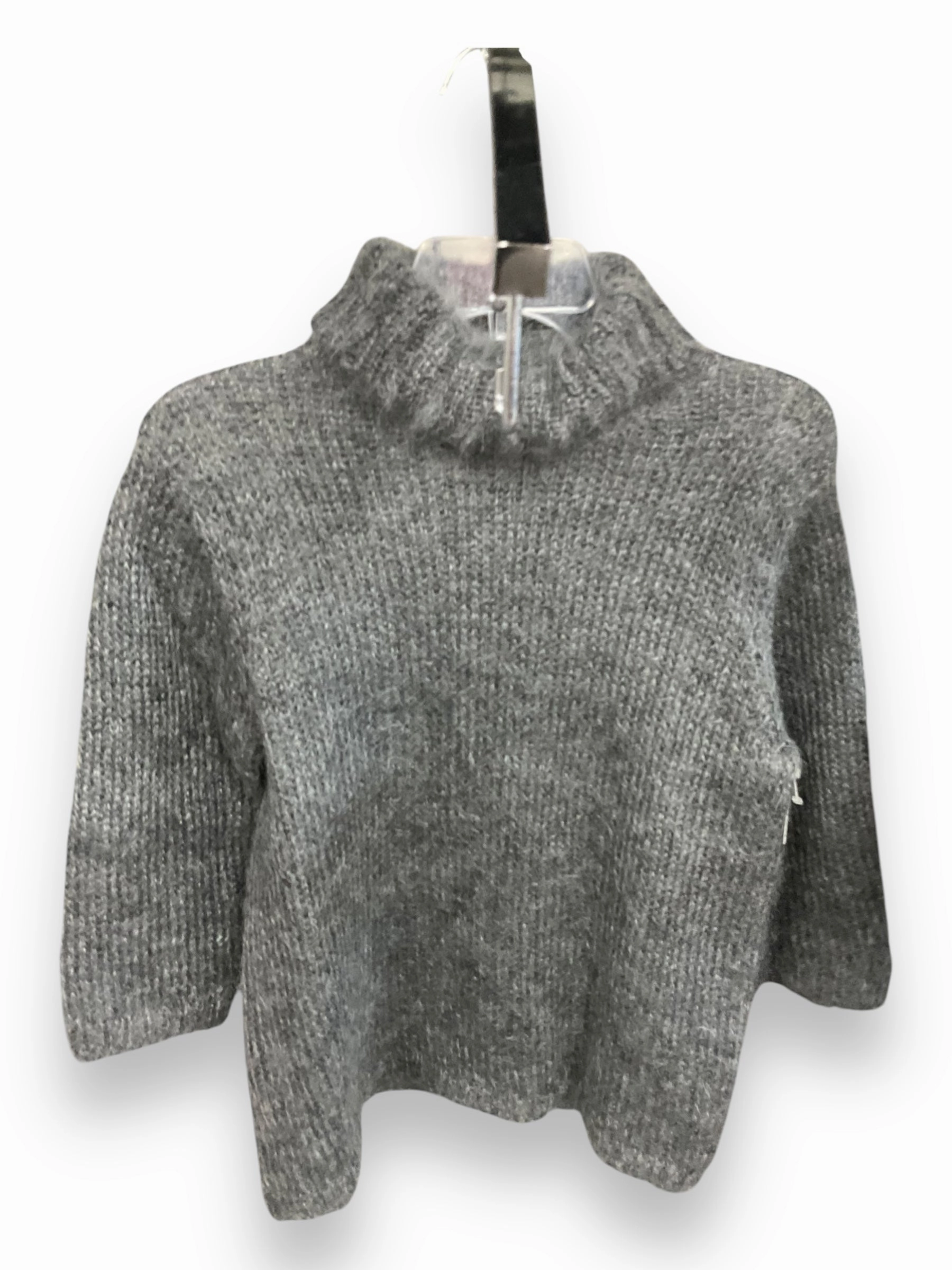 Relaxed Sweatshirt FlexibleCollarStructure Sweater By Dkny In Grey, Size: M