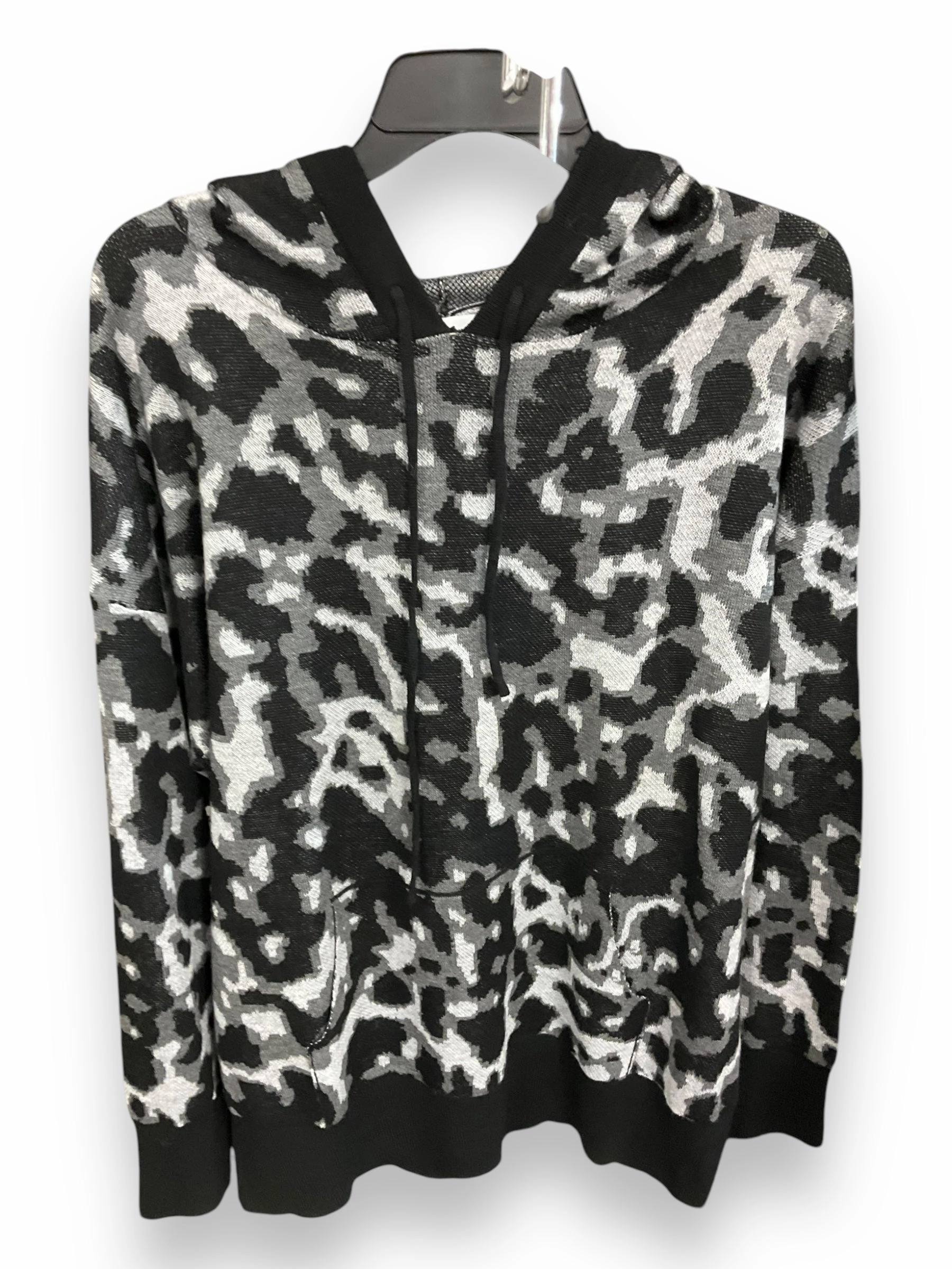 HighElasticity Thread Raglan Sleeve Sweater By John   Jenn In Black & Grey, Size: Xl