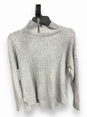 Sweater By Time And Tru In Grey, Size: M LaserCutVents