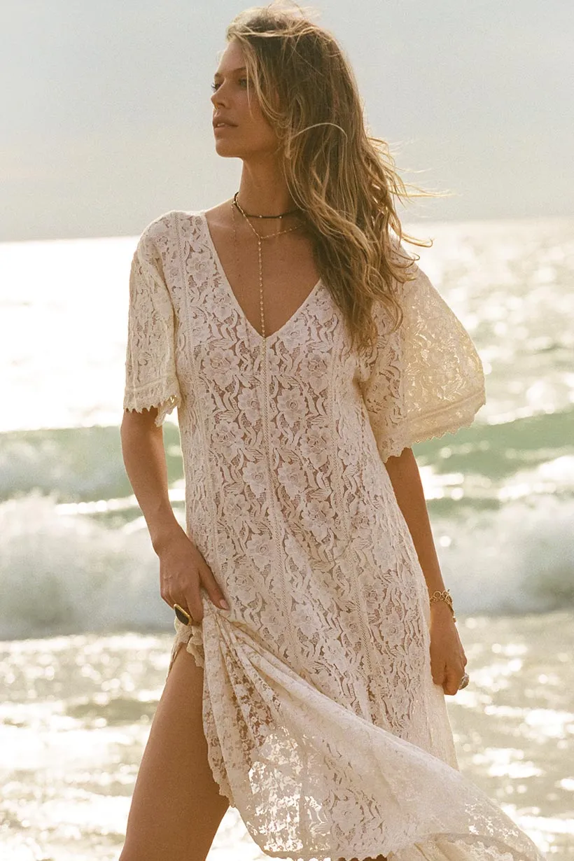 Lux Lisbon Lace Handkerchief Dress Layered Design Fashionable Comfort Wear