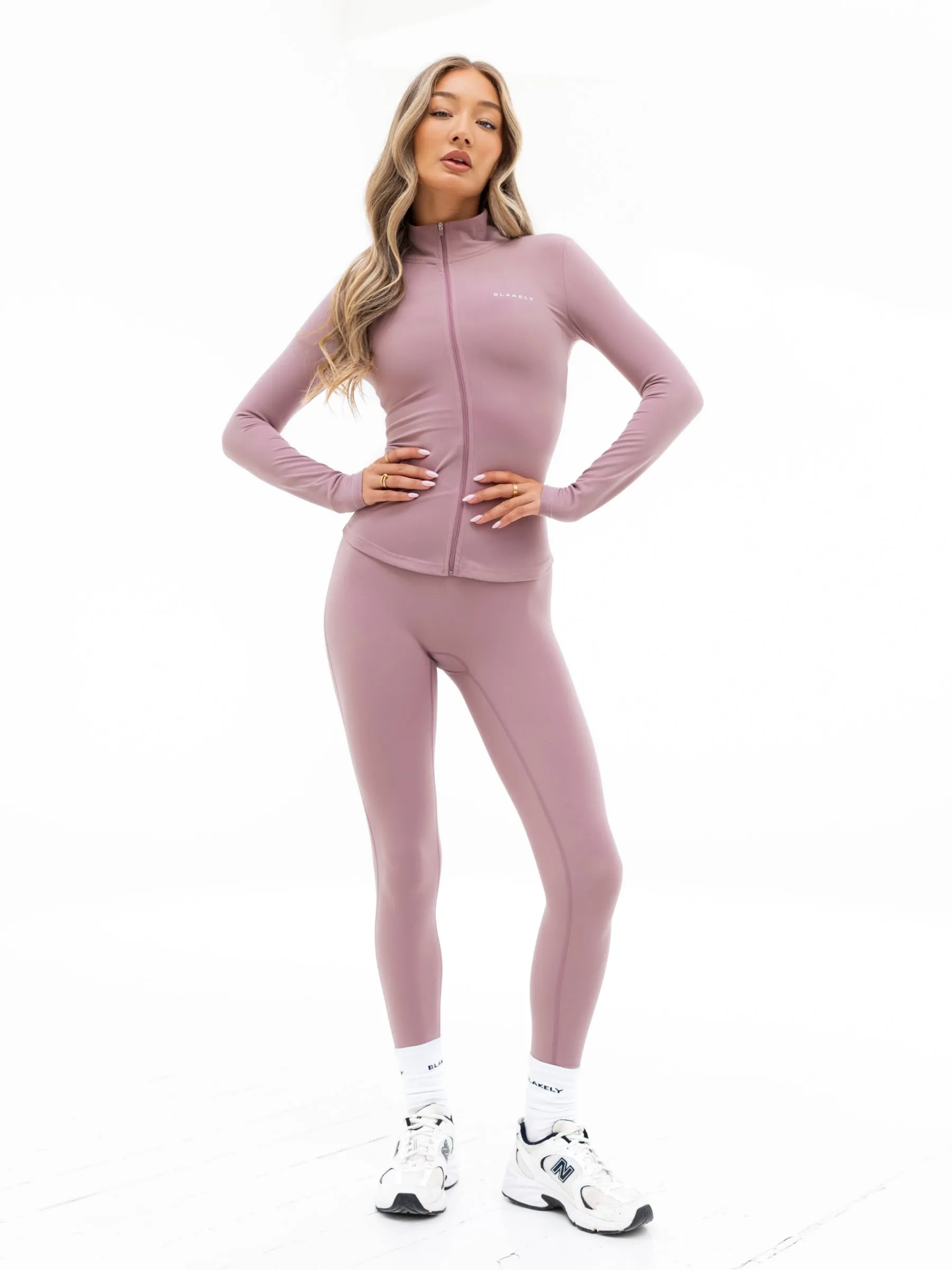 Ultimate Full Zip Jacket - Dusty Pink Strong Stitches Draft Block