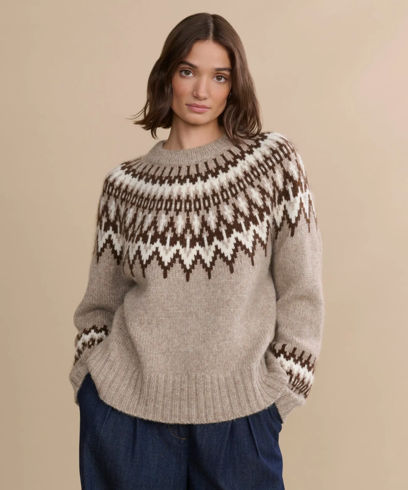Comfy Movement Thatcher Crewneck
