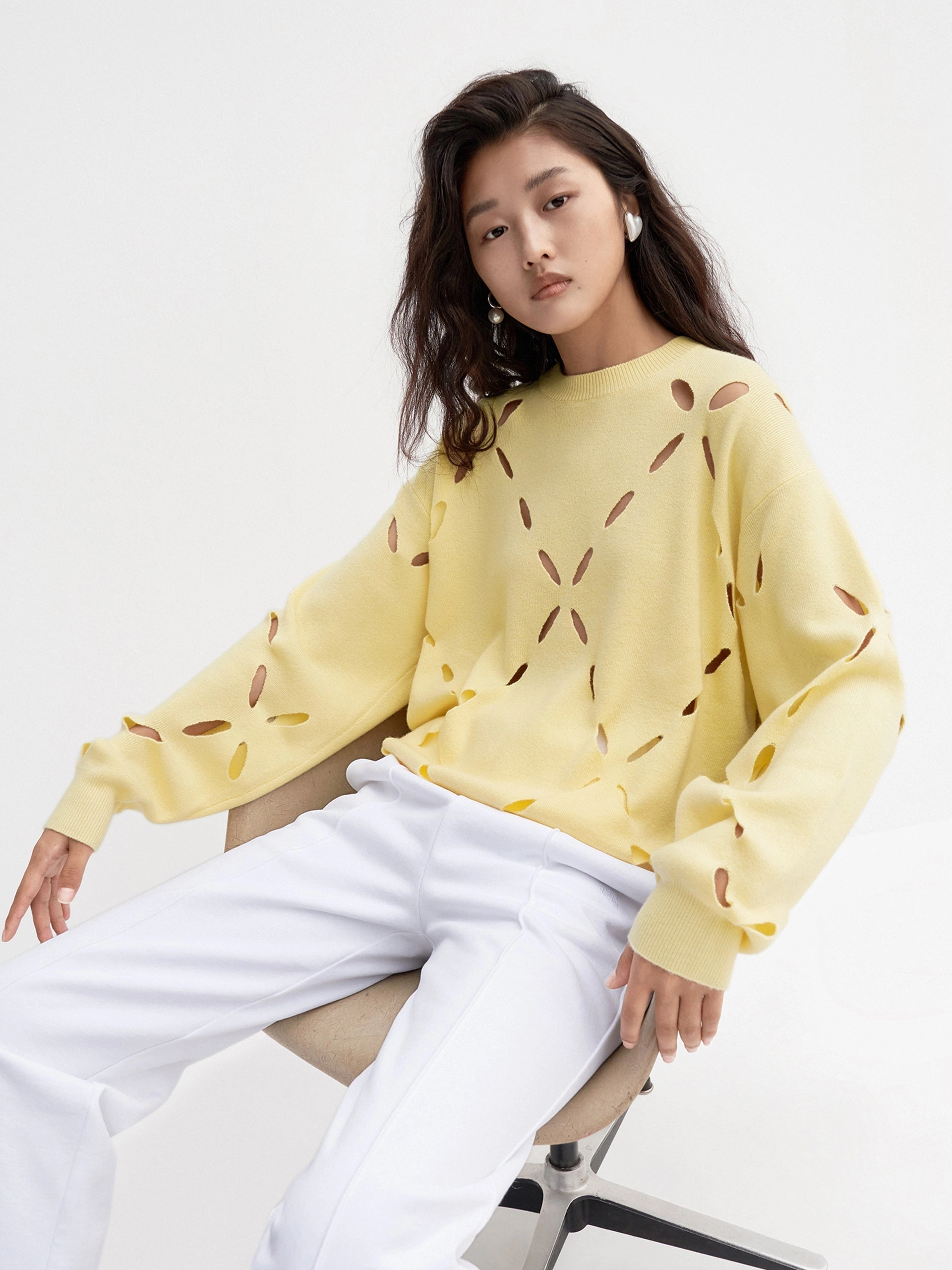 Crewneck Wool Blend Openwork Sweater Lightweight insulation