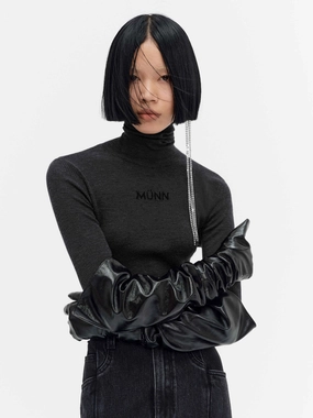 Multi Panel Construction All Day Comfort Fit Merino Wool Turtleneck Top