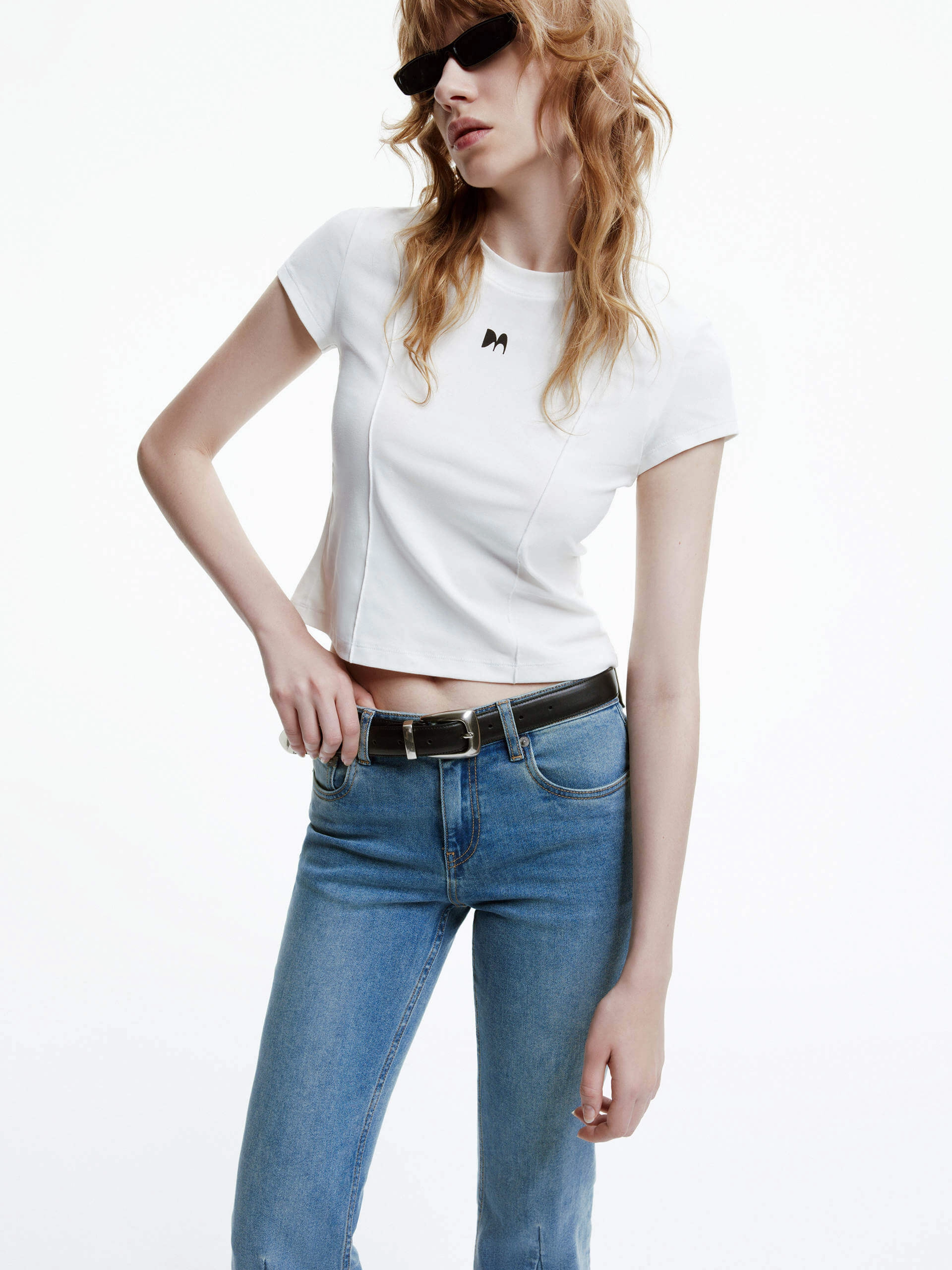 Soft touch finish Skin Friendly Fabric Seams Detail Cropped T-shirt