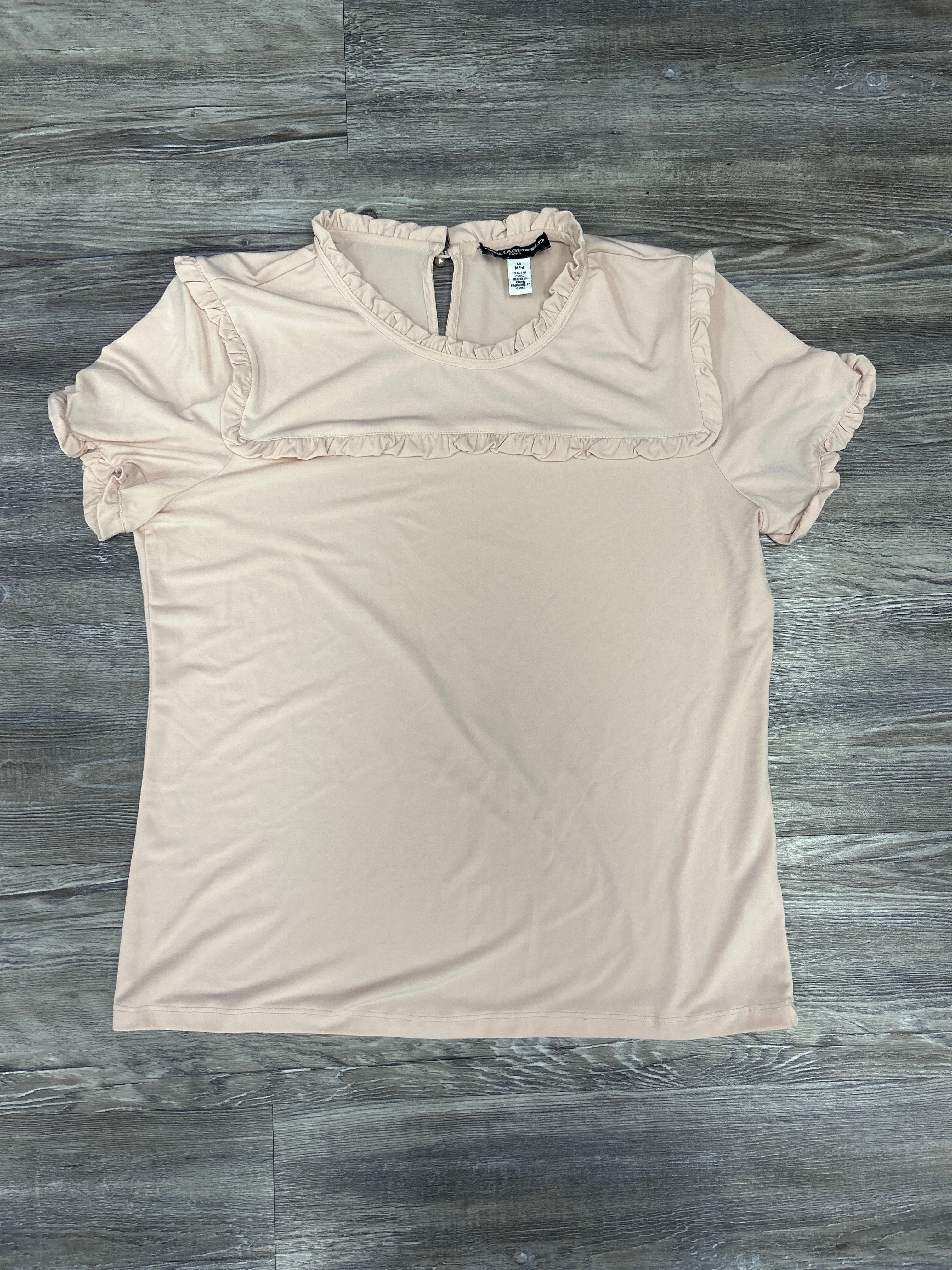 Top Short Sleeve Designer By Karl Lagerfeld In Pink, Size: M Everyday apparel Moisture Management Technology