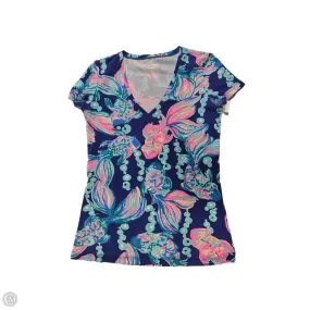 Trendy Tops Top Short Sleeve Designer By Lilly Pulitzer In Blue, Size: Xs