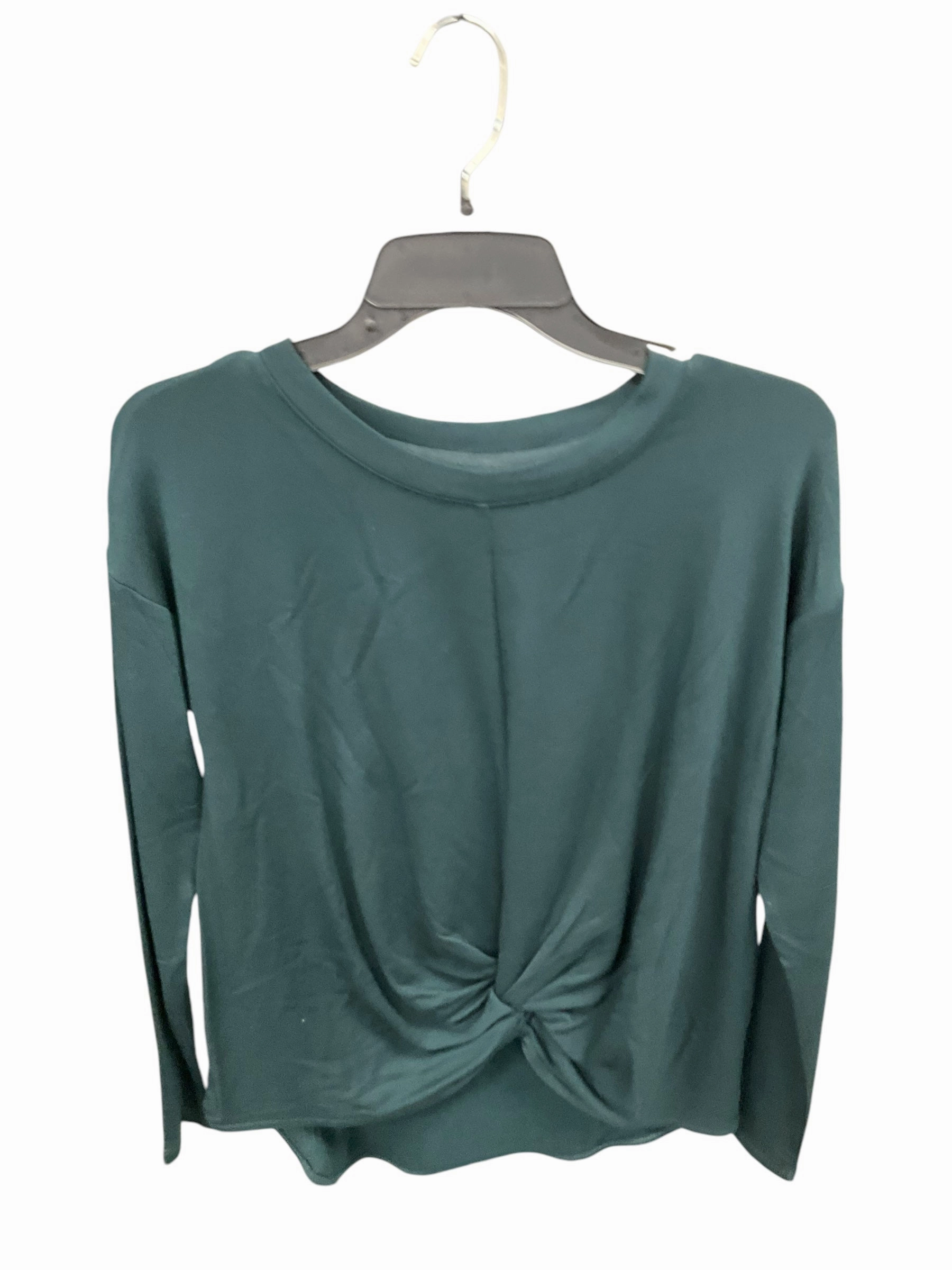 Quick Dry Material Hybrid Fabric Blend Top Long Sleeve By Lou And Grey In Green, Size: Xs