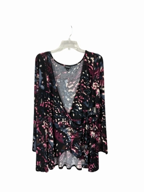 Comfortable Collar Buttery Soft Handfeel Top Long Sleeve By Torrid In Black & Pink, Size: 4x