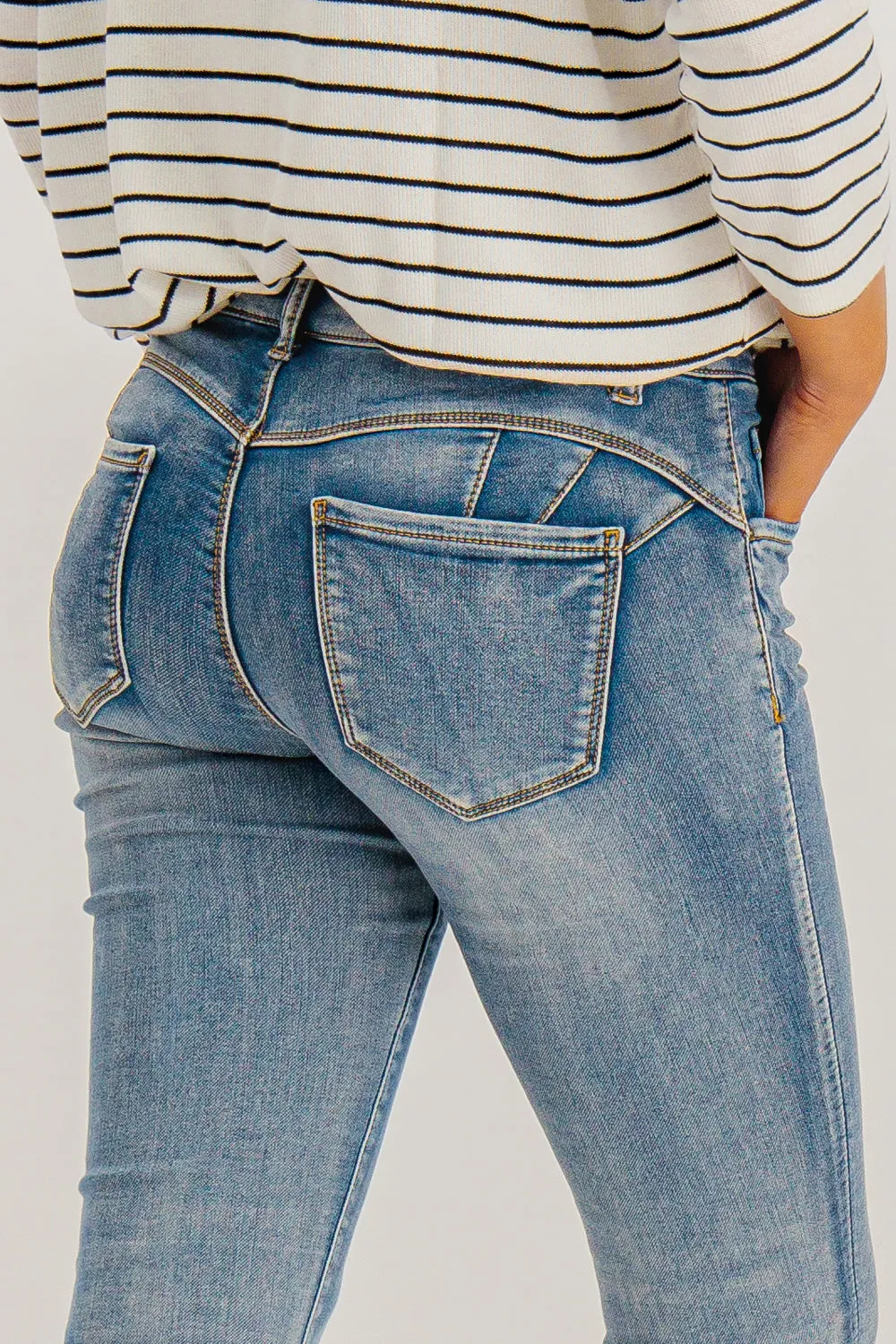 Toxik Push Up Light Wash Jeans Smart Style Heat Dissipating