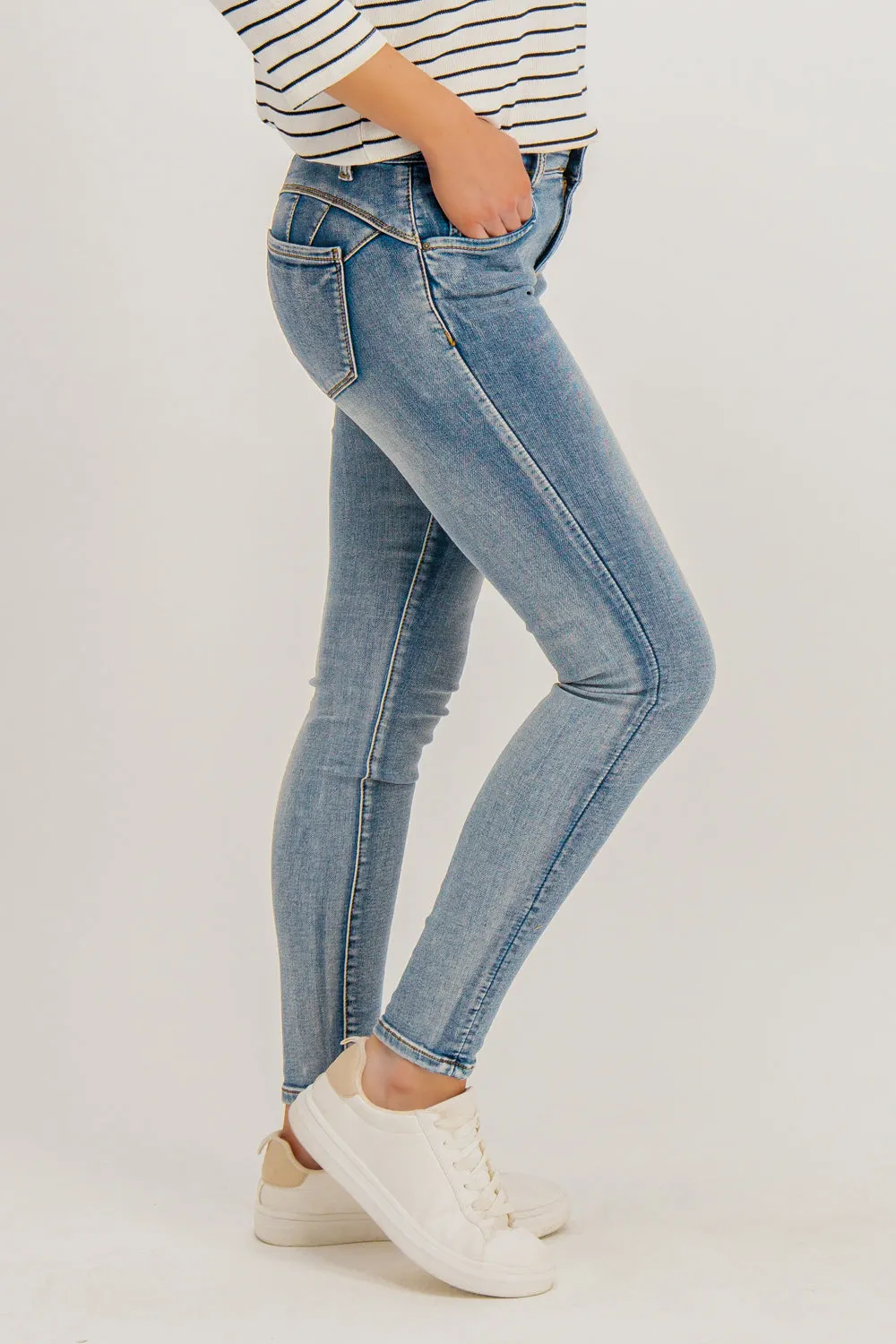 Toxik Push Up Light Wash Jeans Chilly Weather Wear