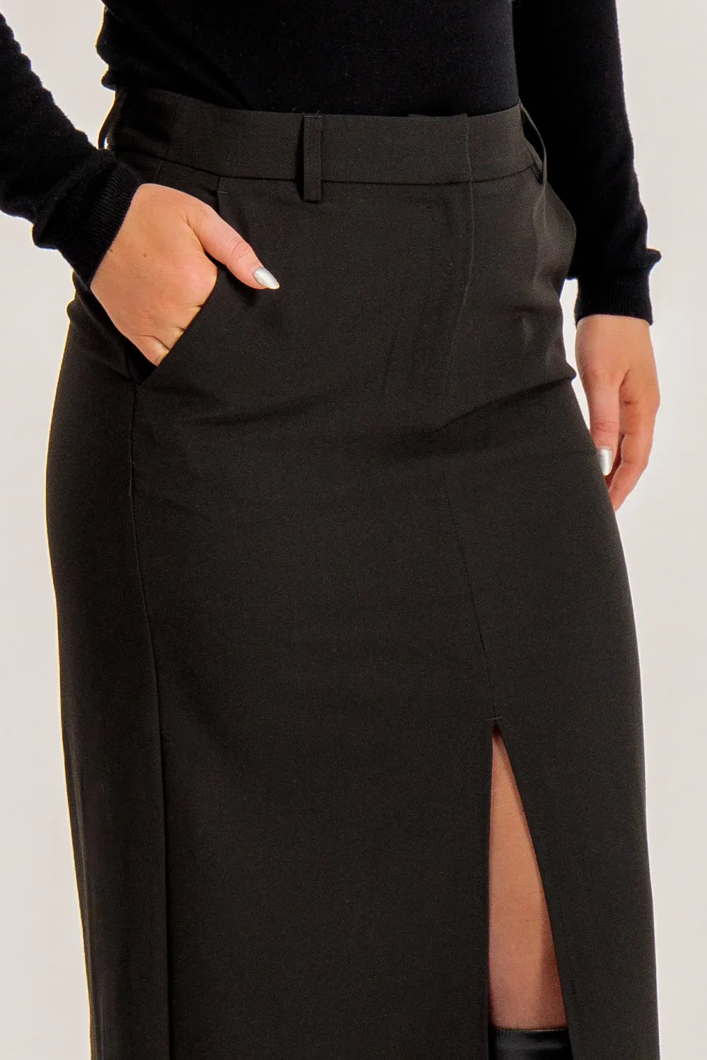 Fresh Vibe Pleated design Troian Black Slit Midi Skirt