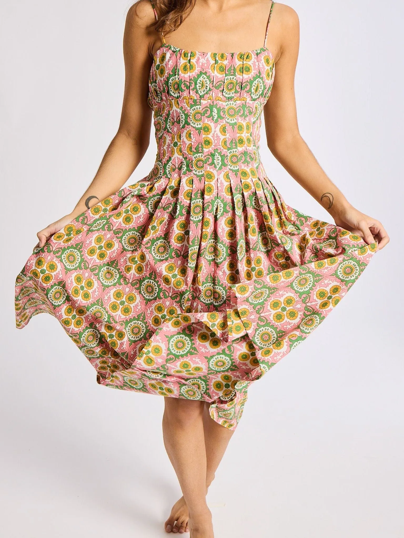 Tully Dress in Yucatan City Mood Layer Base