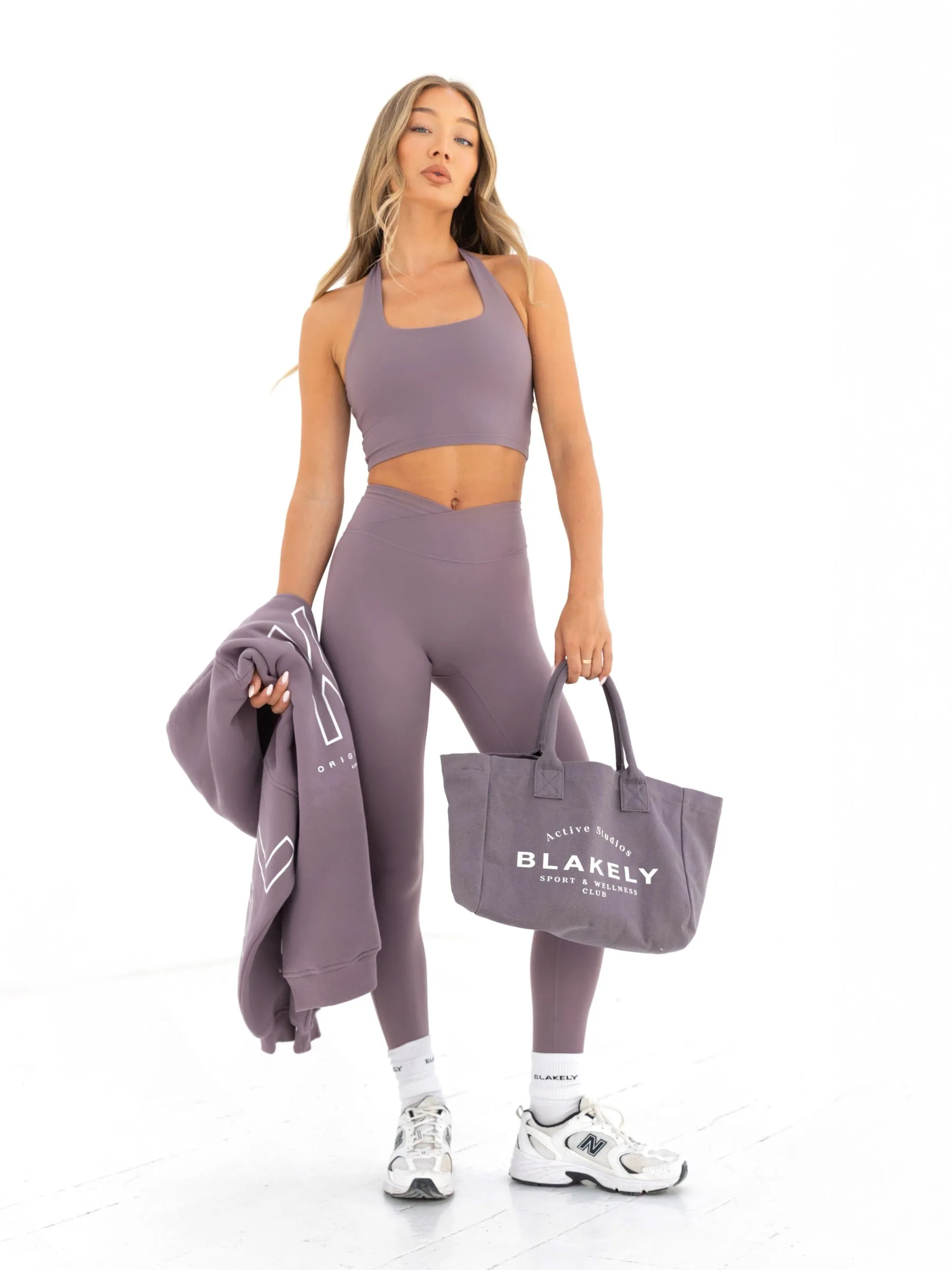 Ultimate Crossover Leggings - Grape Skin Friendly Evening Walk Reinforced Hemline