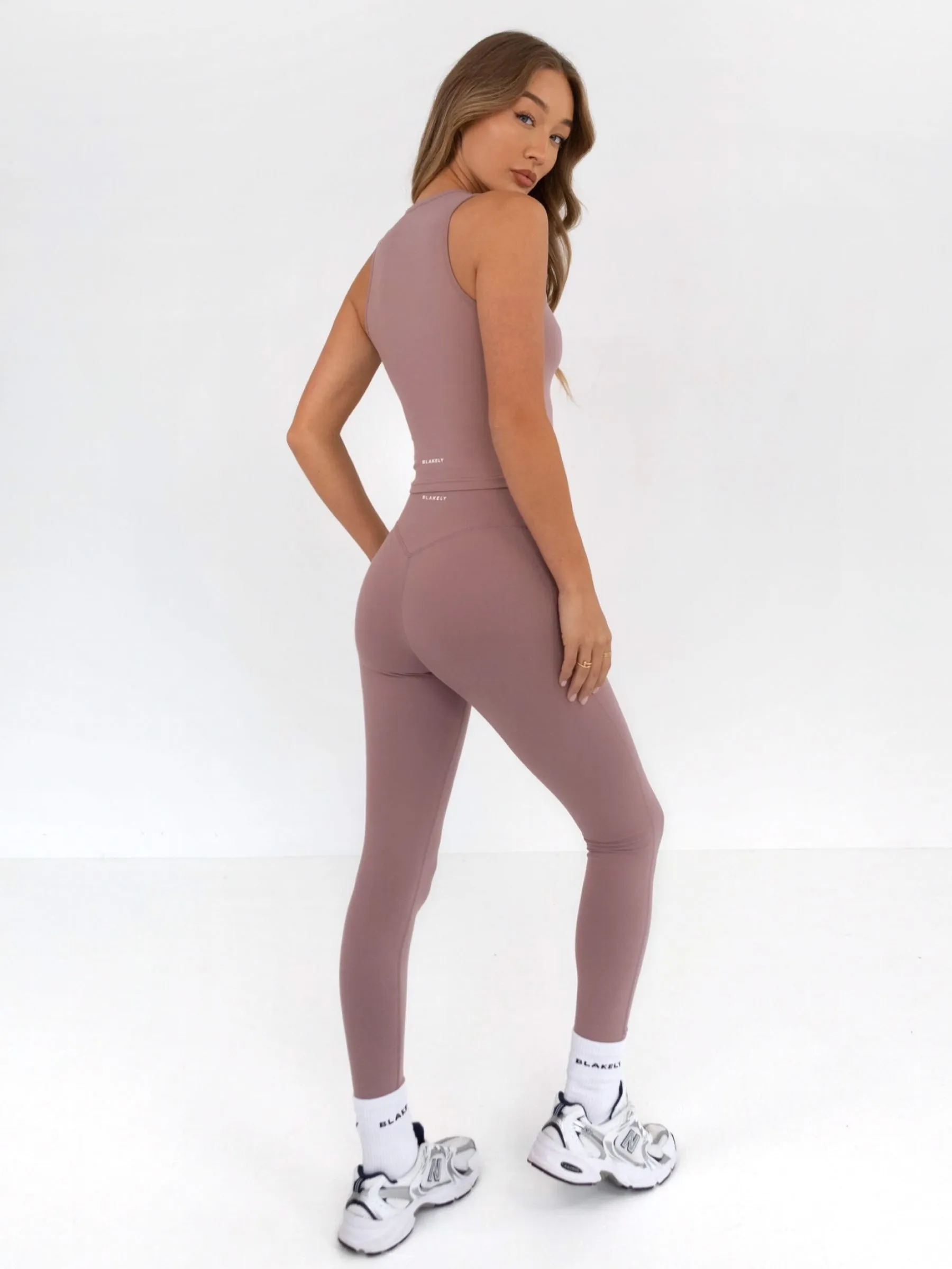 Ultimate Soft Lifestyle Leggings - Dusty Pink Holiday Outfit Budget Friendly
