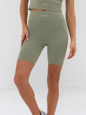 Ultimate Soft Lifestyle Shorts - Olive Yoga wear Sporty Vibe