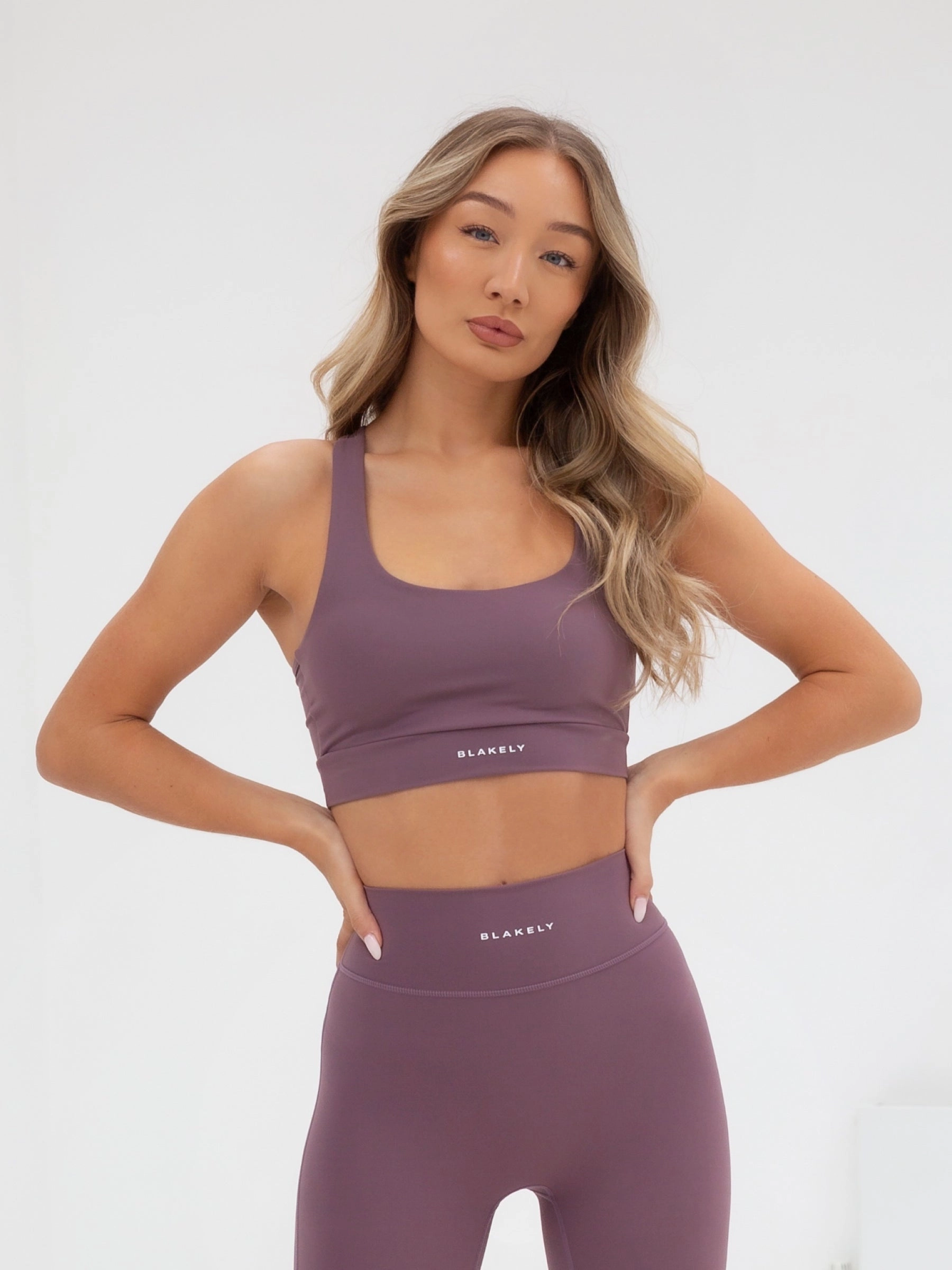 Ultimate Active Bra - Light Plum Front Zip Closure