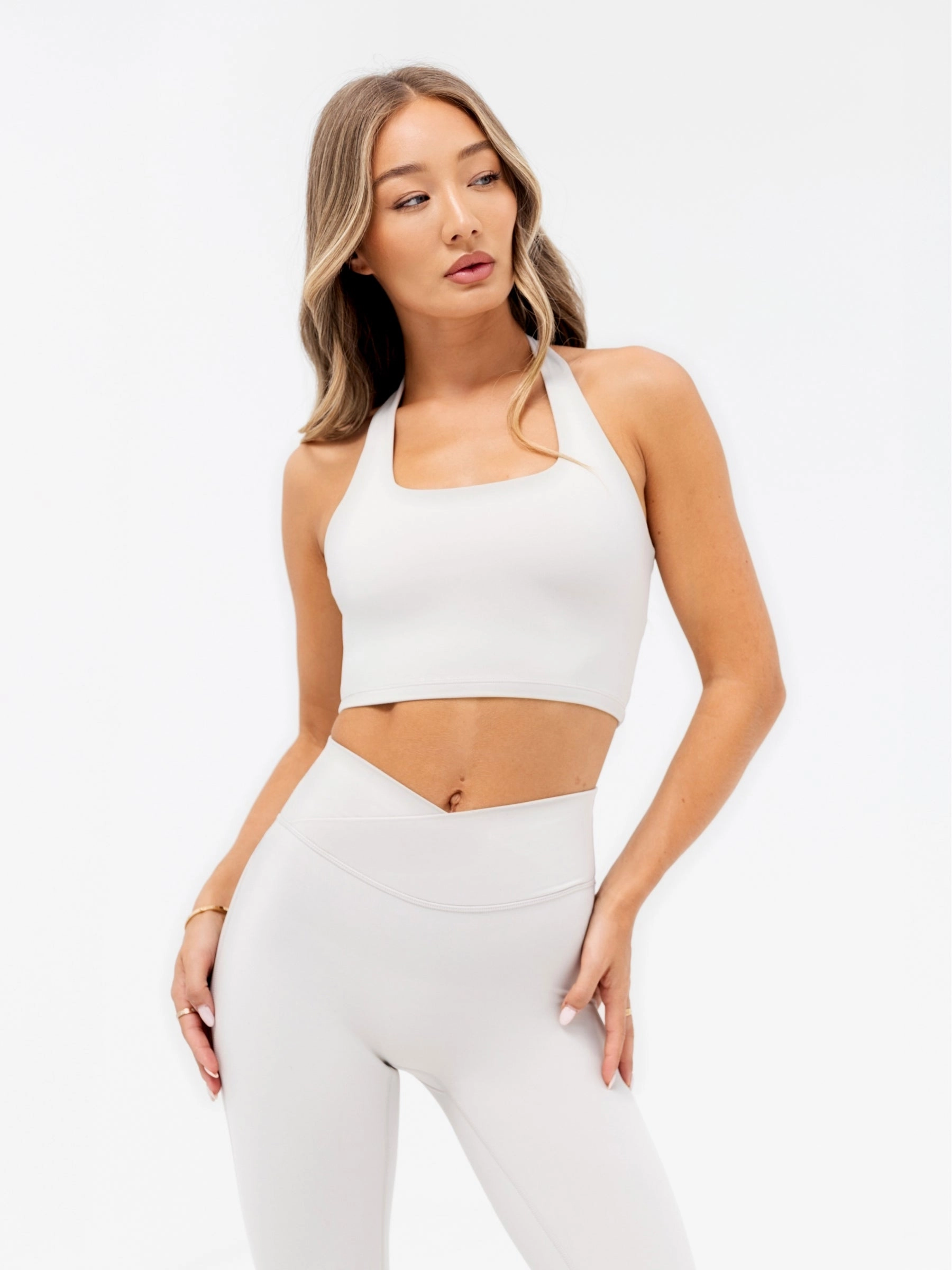 Different sizes Ultimate Halter Neck Bra - Ivory